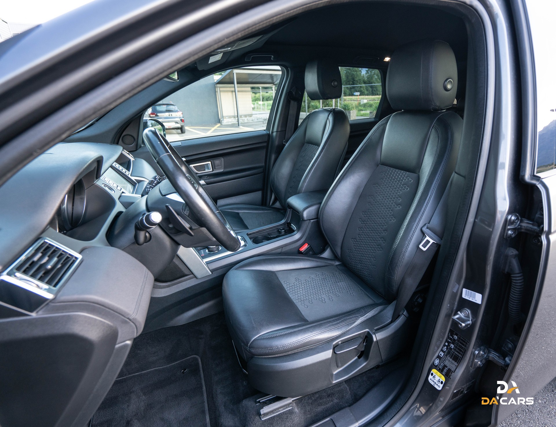 LAND ROVER Discovery Sport 2.0 Si4 HSE AT9-image-6