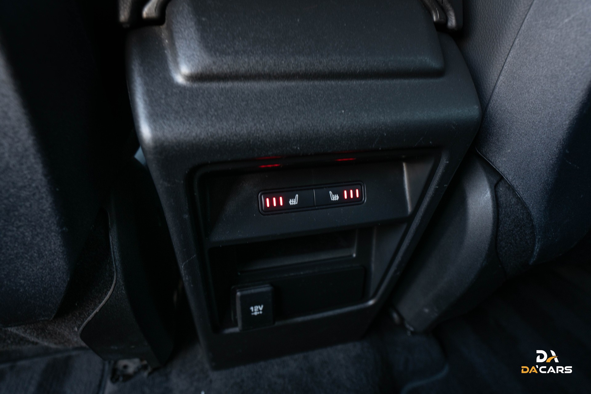 LAND ROVER Discovery Sport 2.0 Si4 HSE AT9-image-18