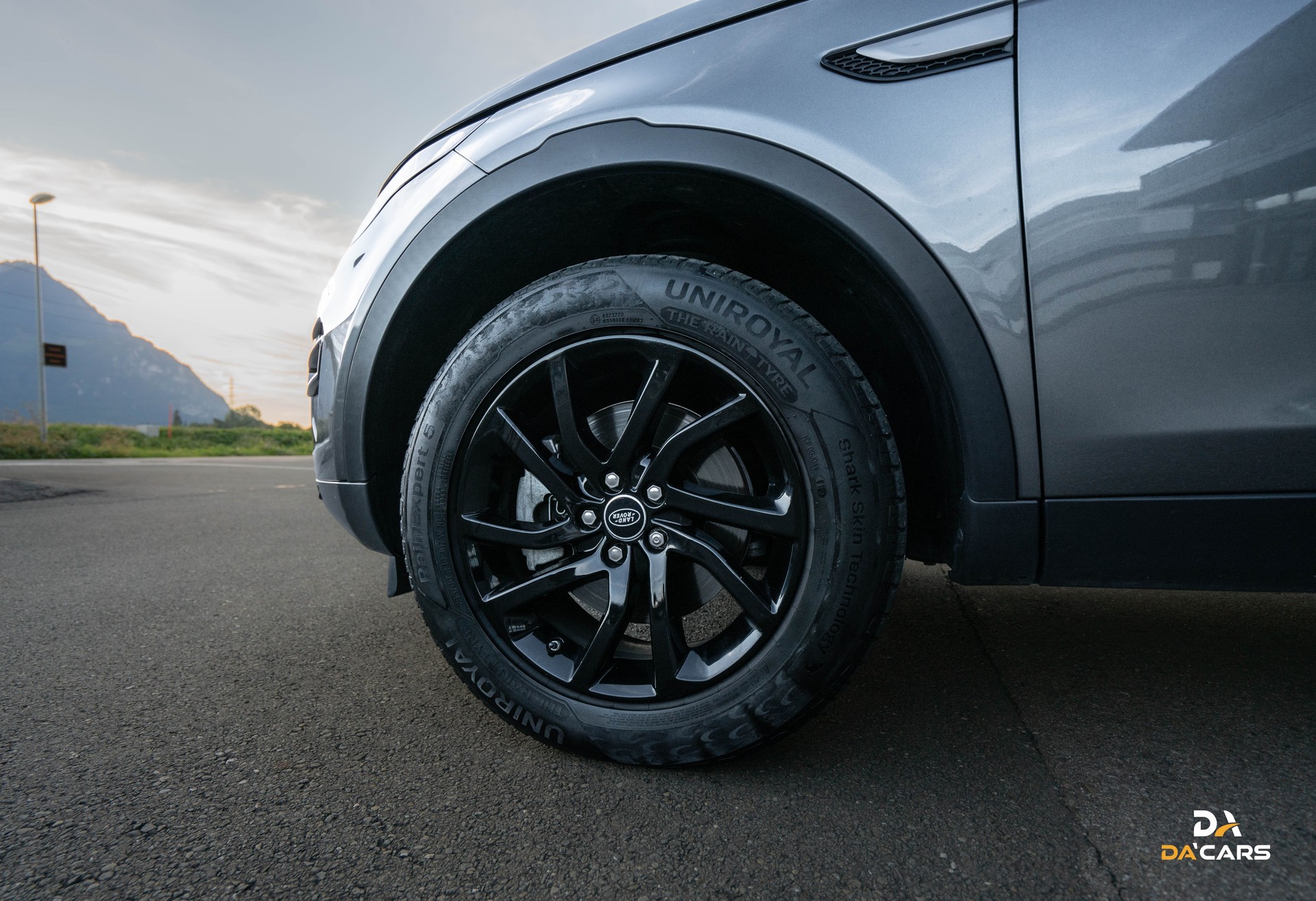 LAND ROVER Discovery Sport 2.0 Si4 HSE AT9-image-5