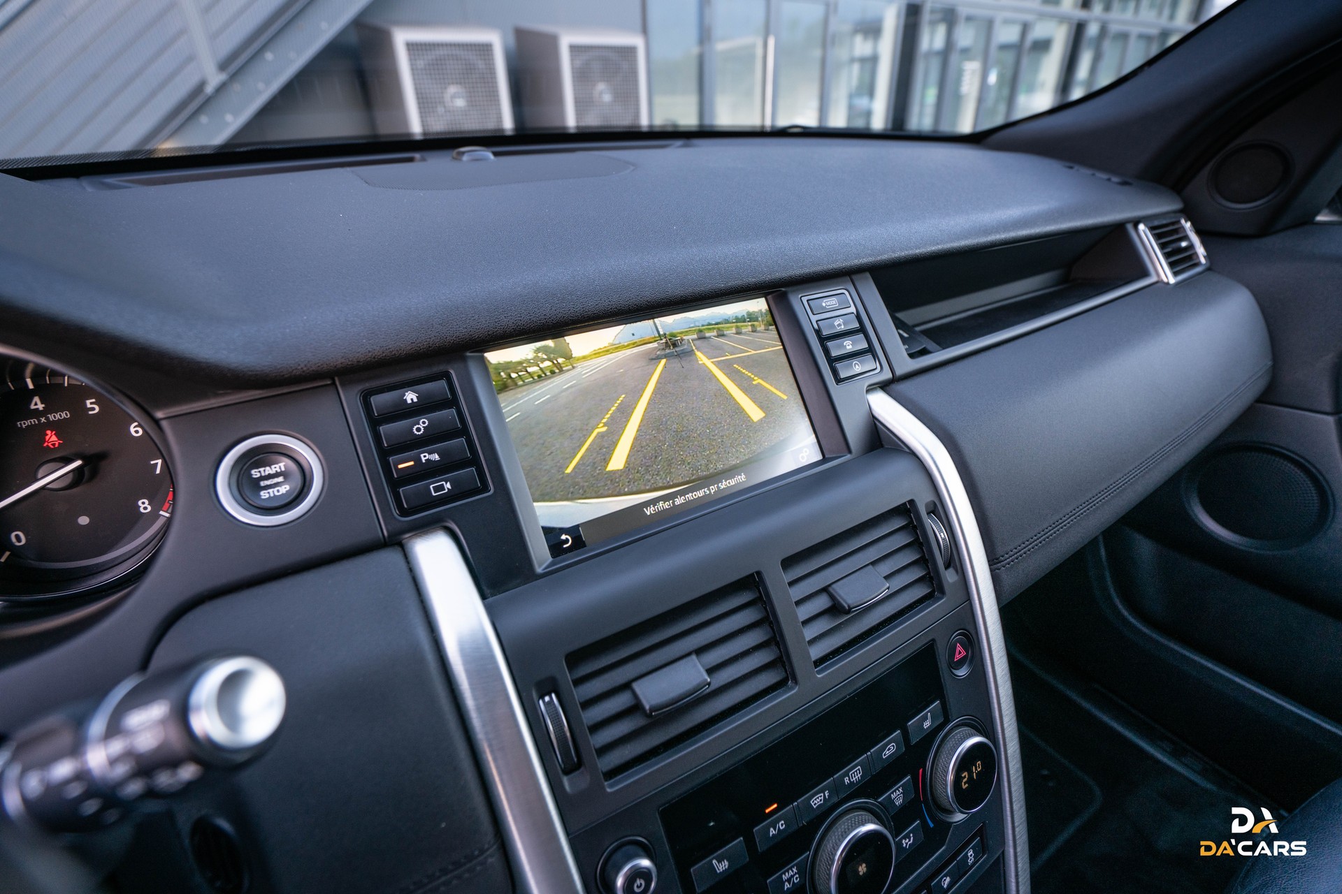 LAND ROVER Discovery Sport 2.0 Si4 HSE AT9-image-14