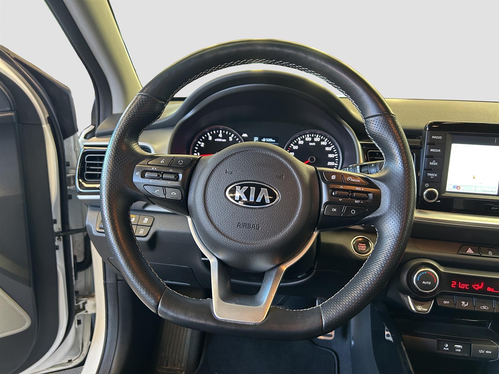 KIA Stonic 1.0 T-GDi-image-8