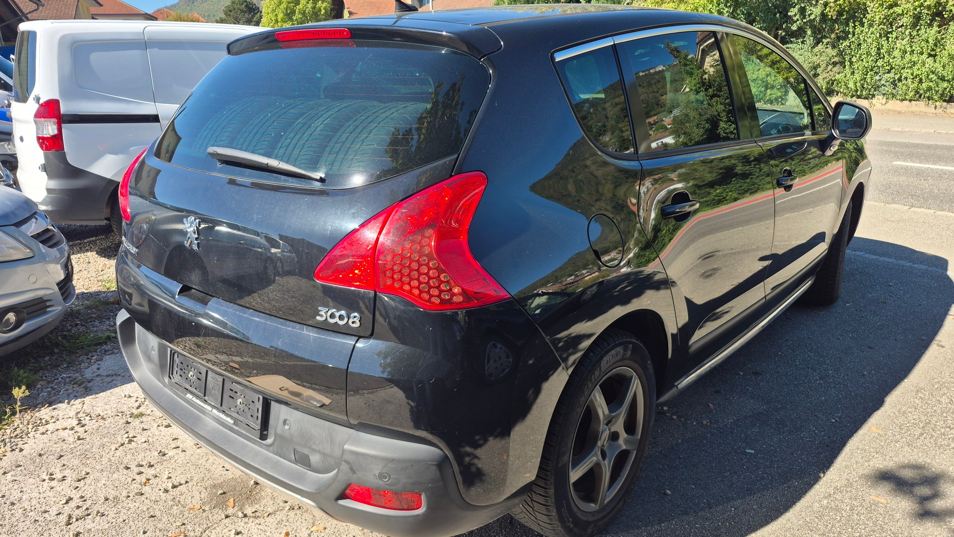 PEUGEOT 3008 1.6 16V T Platinum-image-4