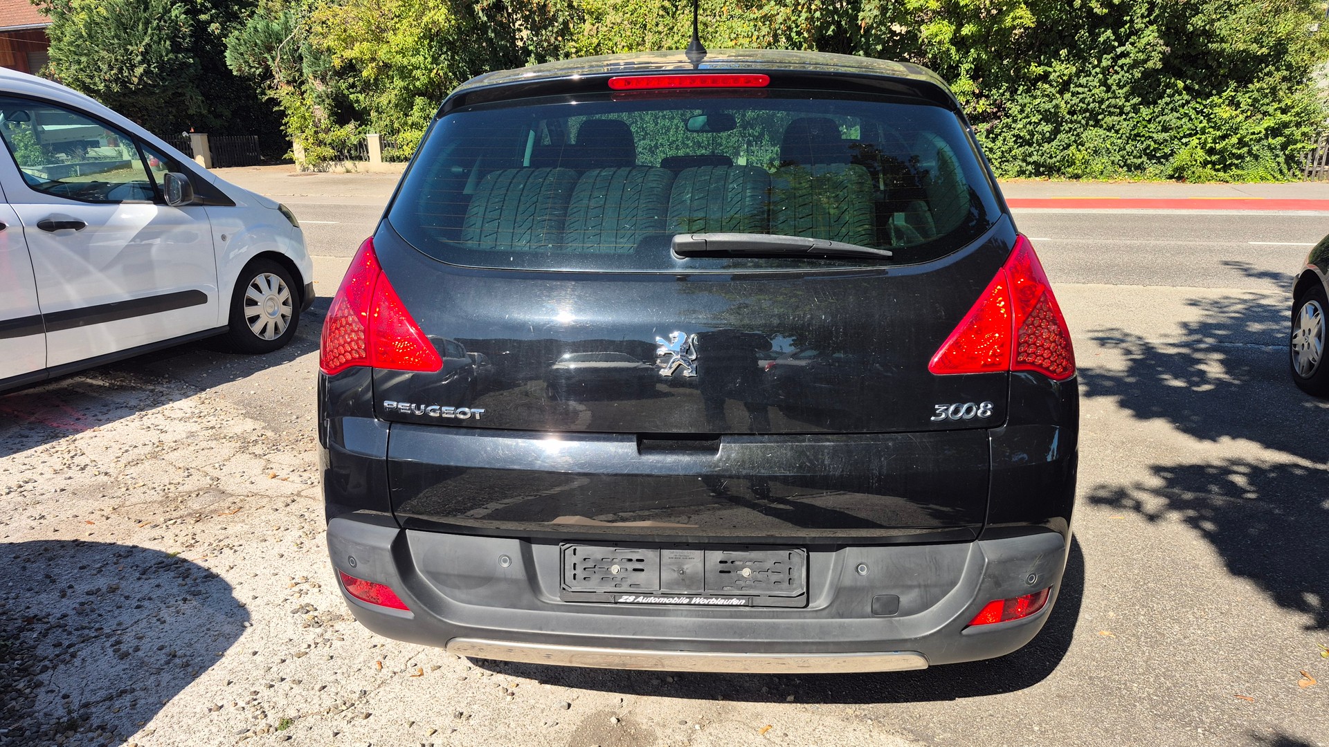 PEUGEOT 3008 1.6 16V T Platinum-image-5
