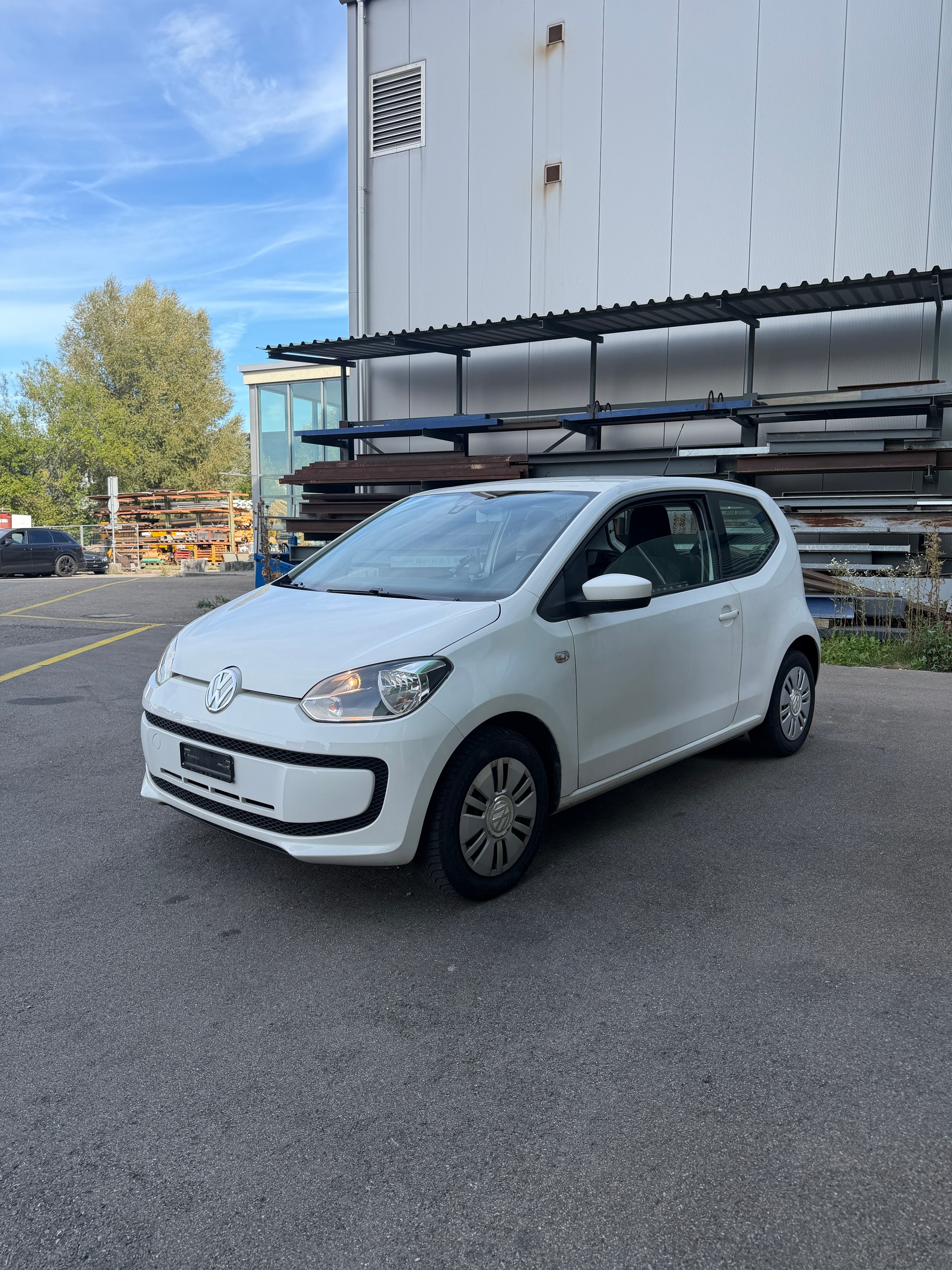 VW Up 1.0 move up-image-2