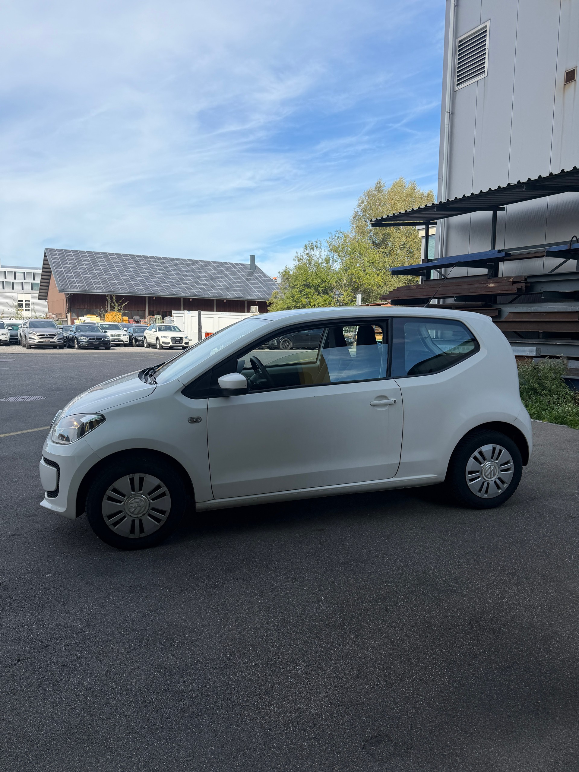 VW Up 1.0 move up-image-3