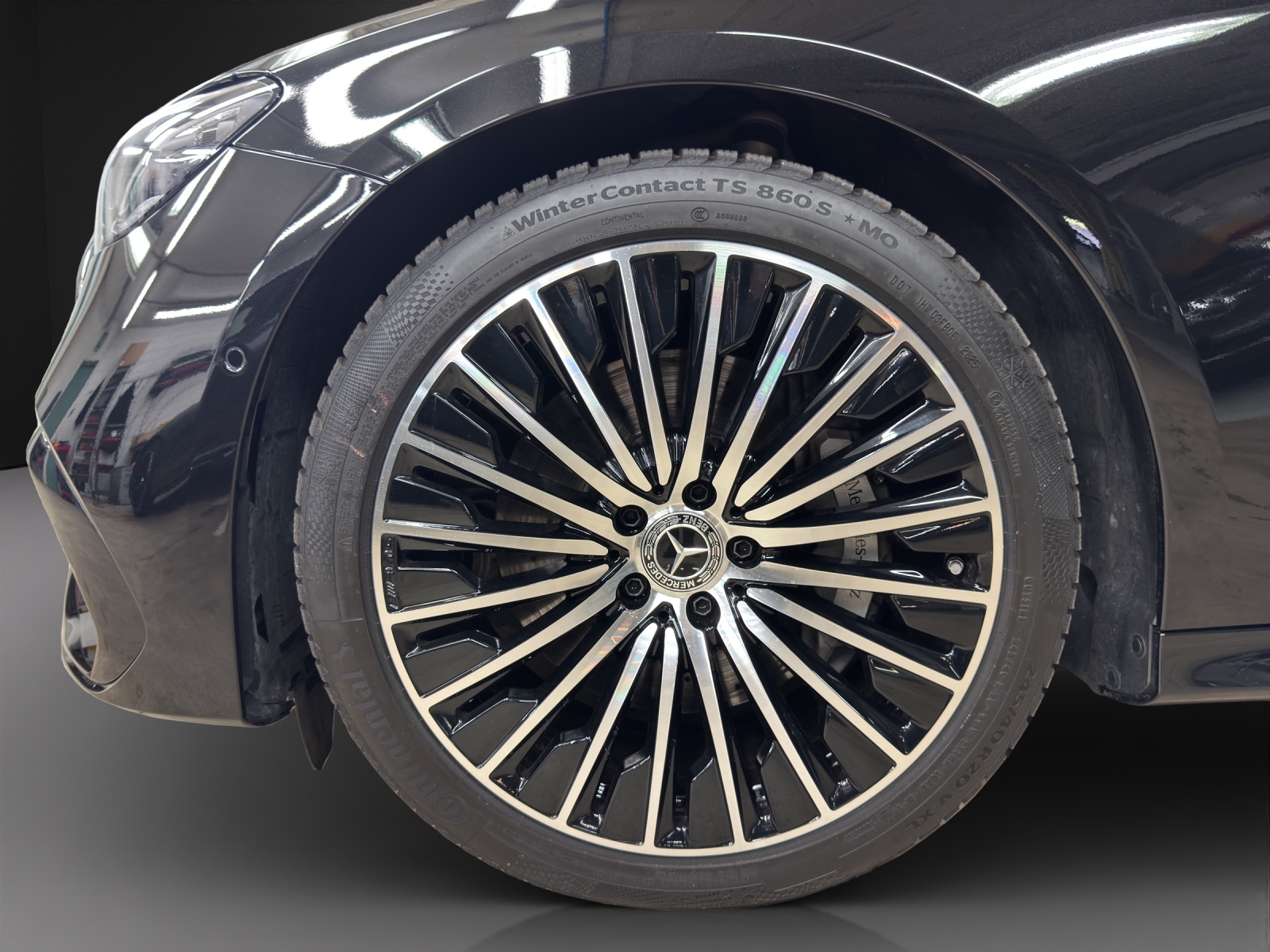 MERCEDES-BENZ E 220 d 4Matic-image-7