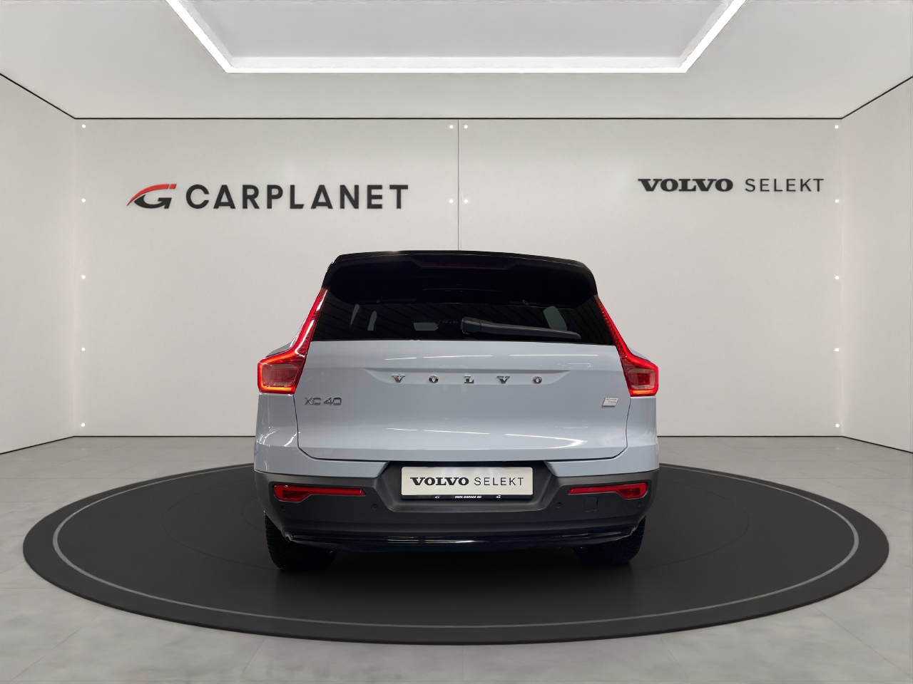 VOLVO XC40 E80 Twin Plus AWD-image-4