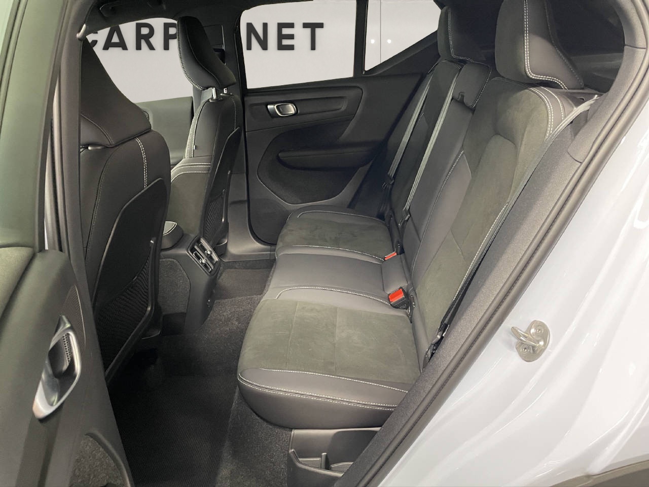 VOLVO XC40 E80 Twin Plus AWD-image-7