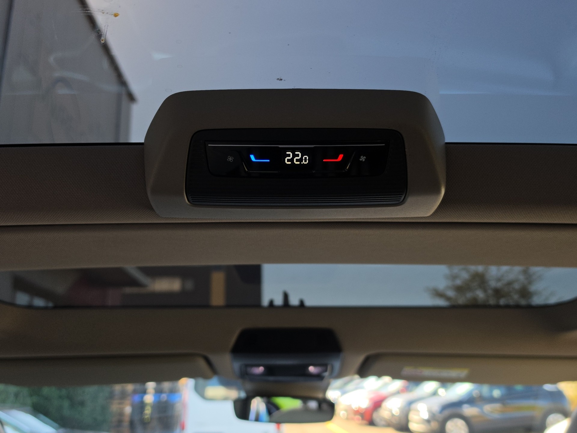 VW Multivan kurz 1.4 eHybrid Liberty DSG-image-18