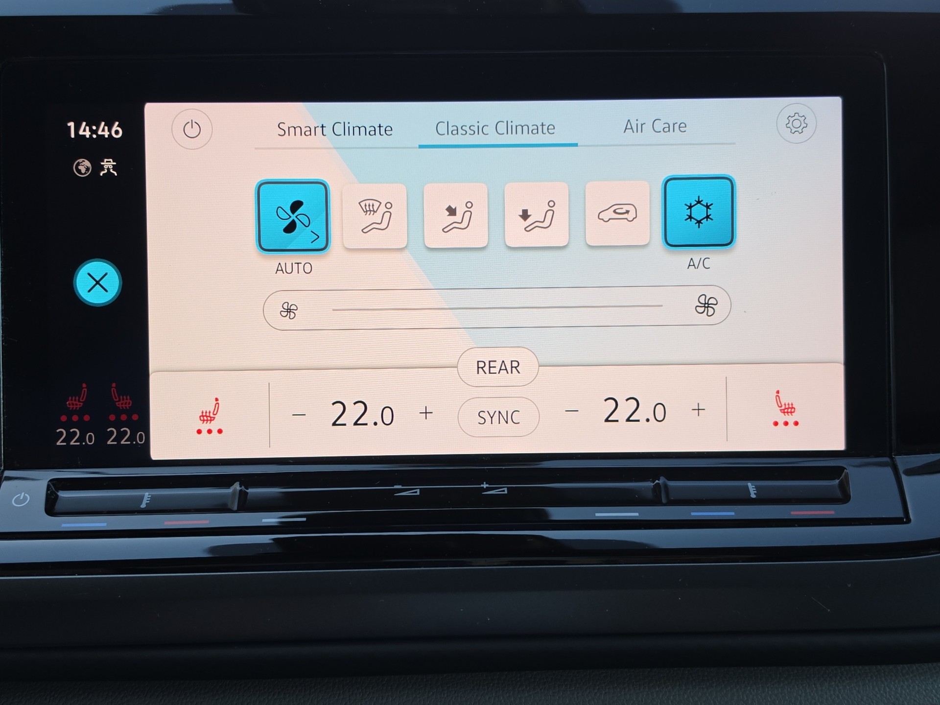 VW Multivan kurz 1.4 eHybrid Liberty DSG-image-26