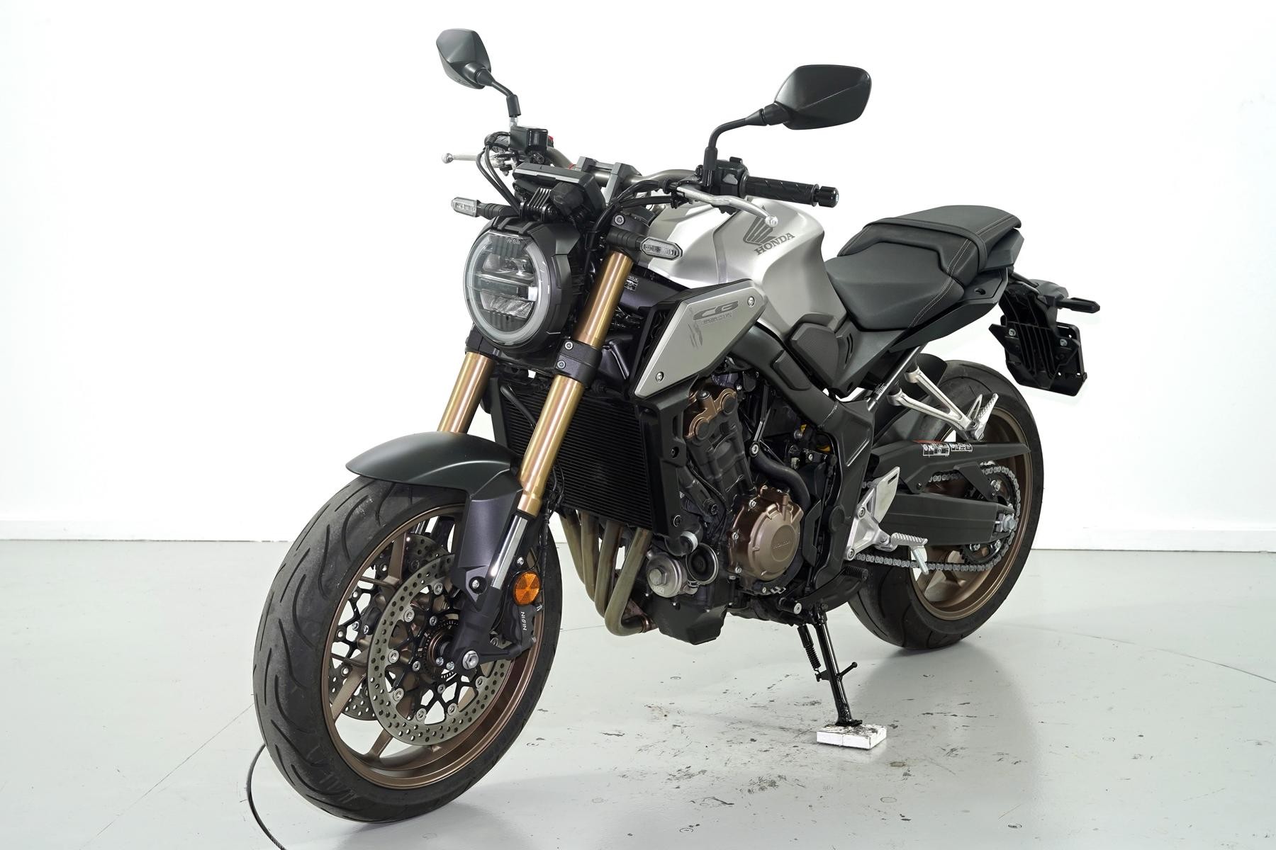 HONDA CB 650 R ABS-showroom-element-2