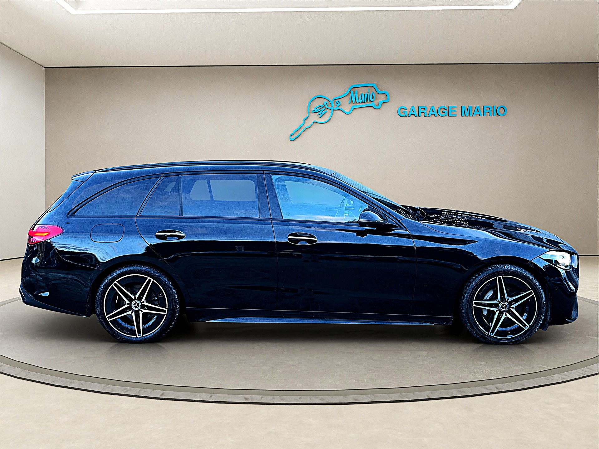 MERCEDES-BENZ C 220 d T 4Matic❗AMG Line❗✅CH-Fahrzeug & 8-fach auf ALU✅-image-3