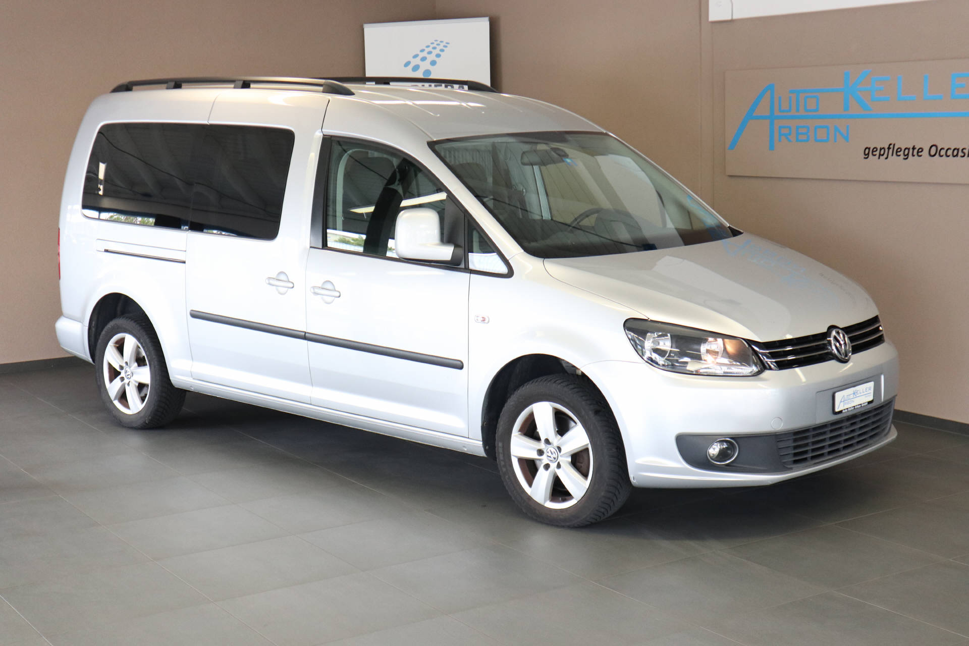VW Caddy Maxi 2.0 TDI Comfortline DSG-image-1