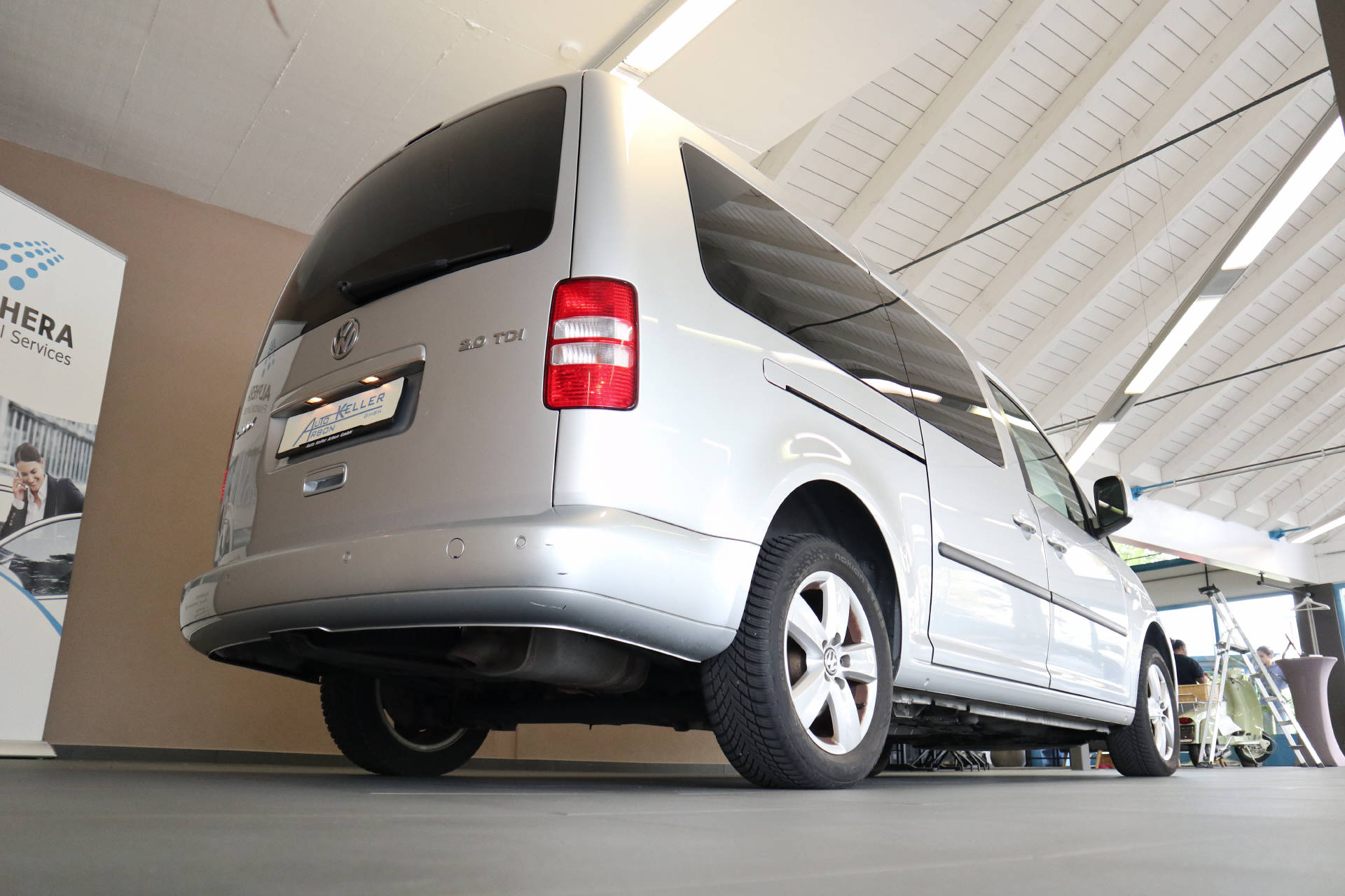 VW Caddy Maxi 2.0 TDI Comfortline DSG-image-4