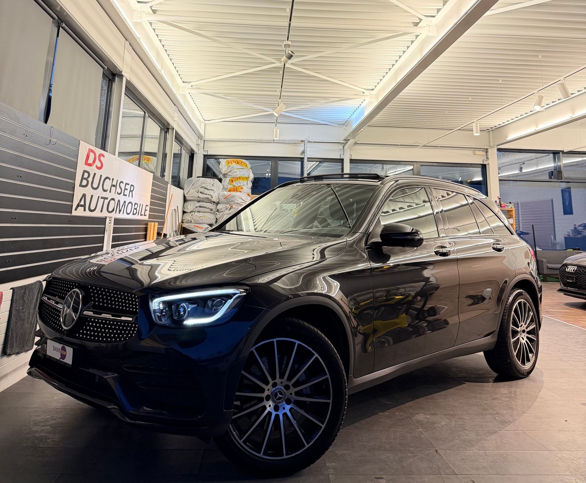 MERCEDES-BENZ GLC 300 AMG Line 4m-image-0