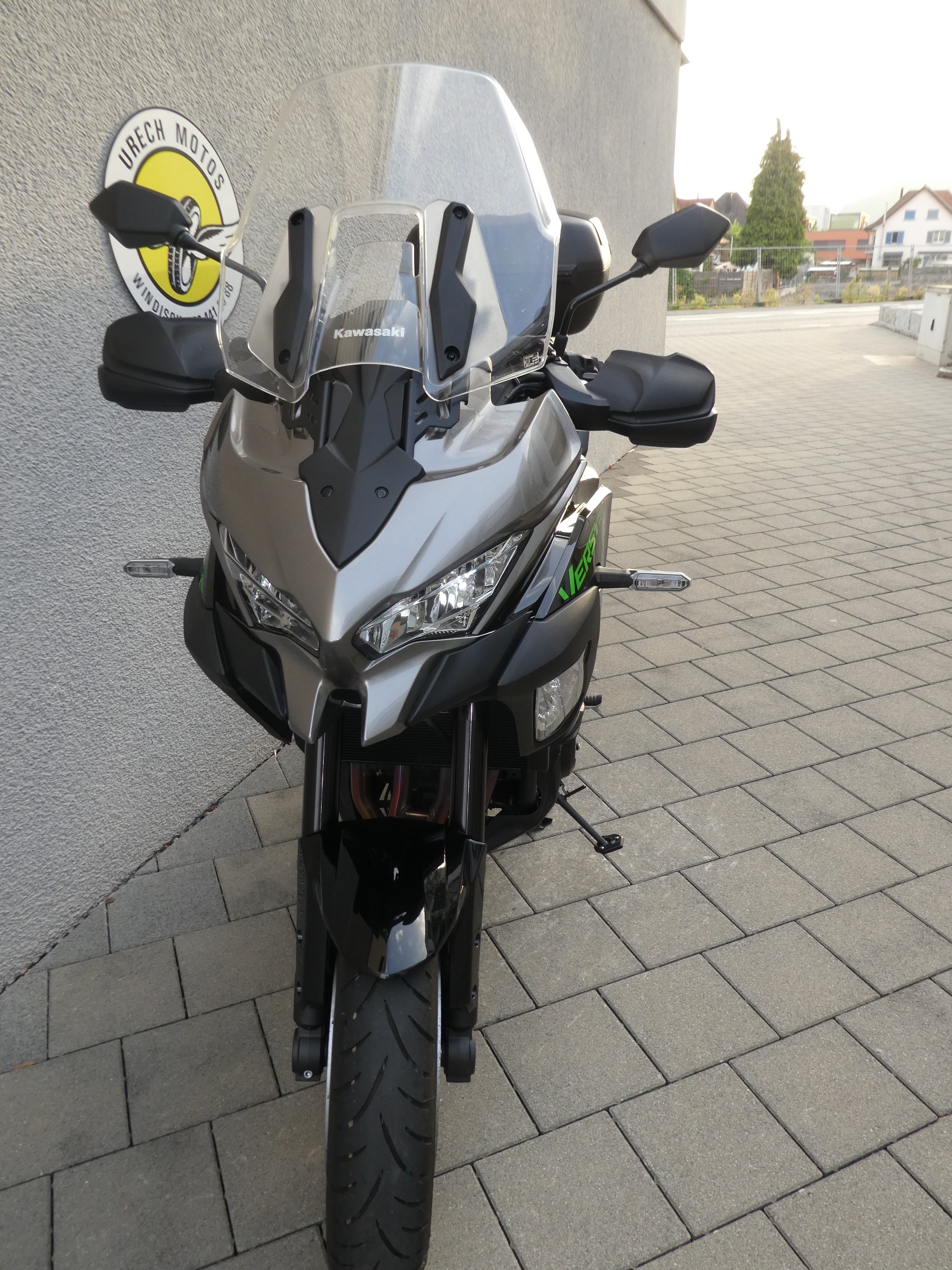 KAWASAKI Versys 1100 S-image-9