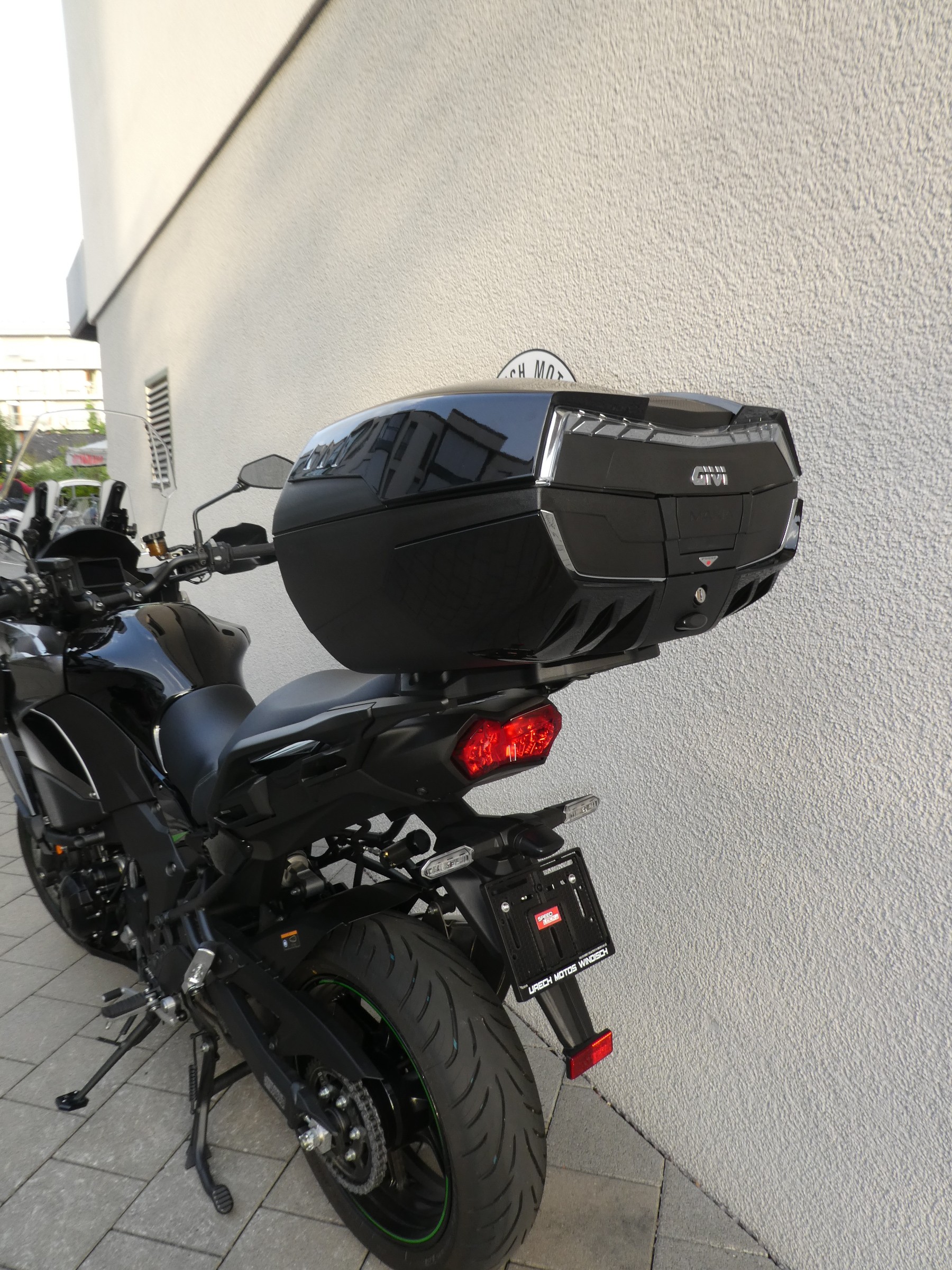 KAWASAKI Versys 1100 S-image-10