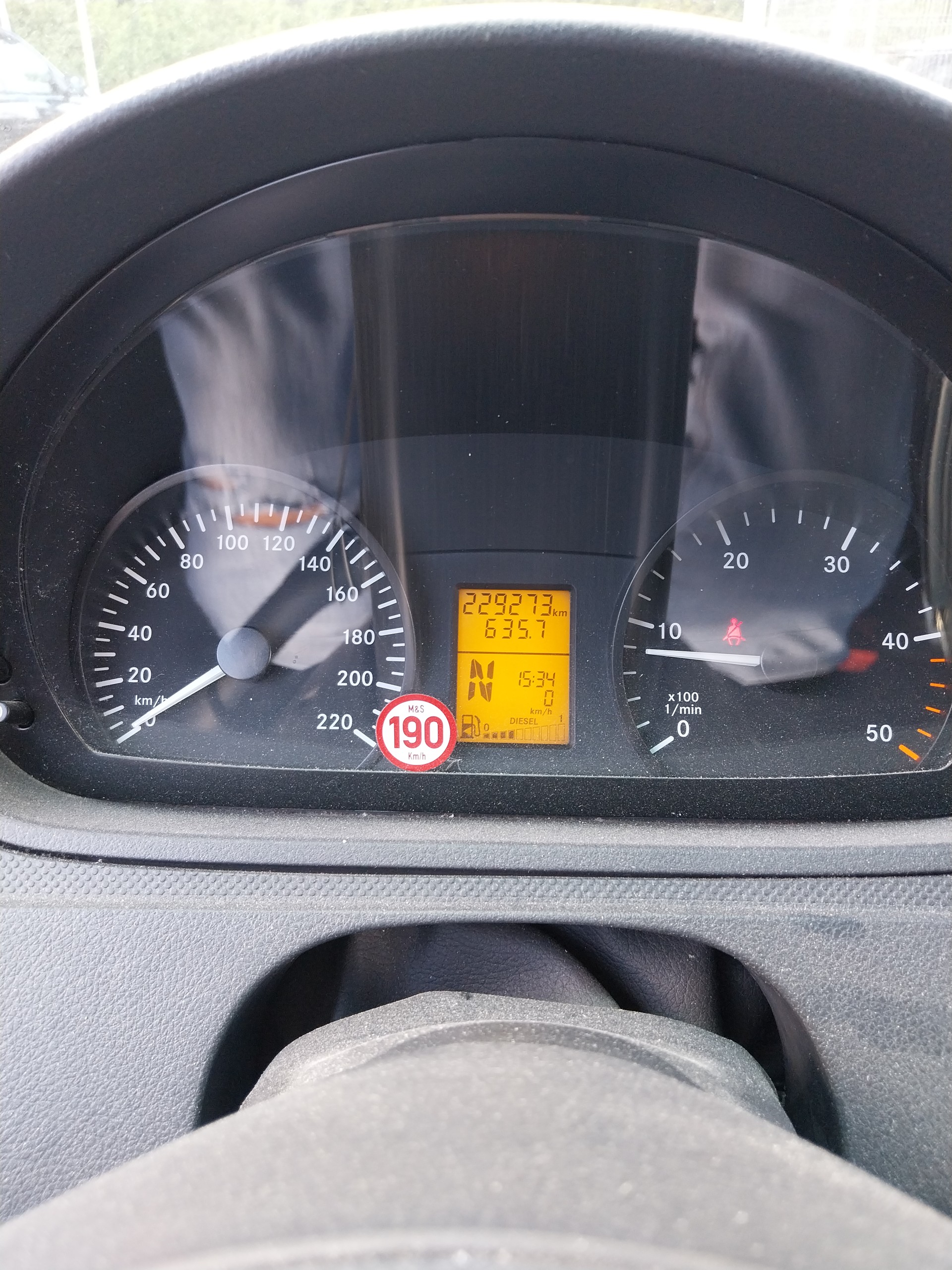 MERCEDES-BENZ Vito 113 CDI Blue Efficiency L 4Matic A-image-7