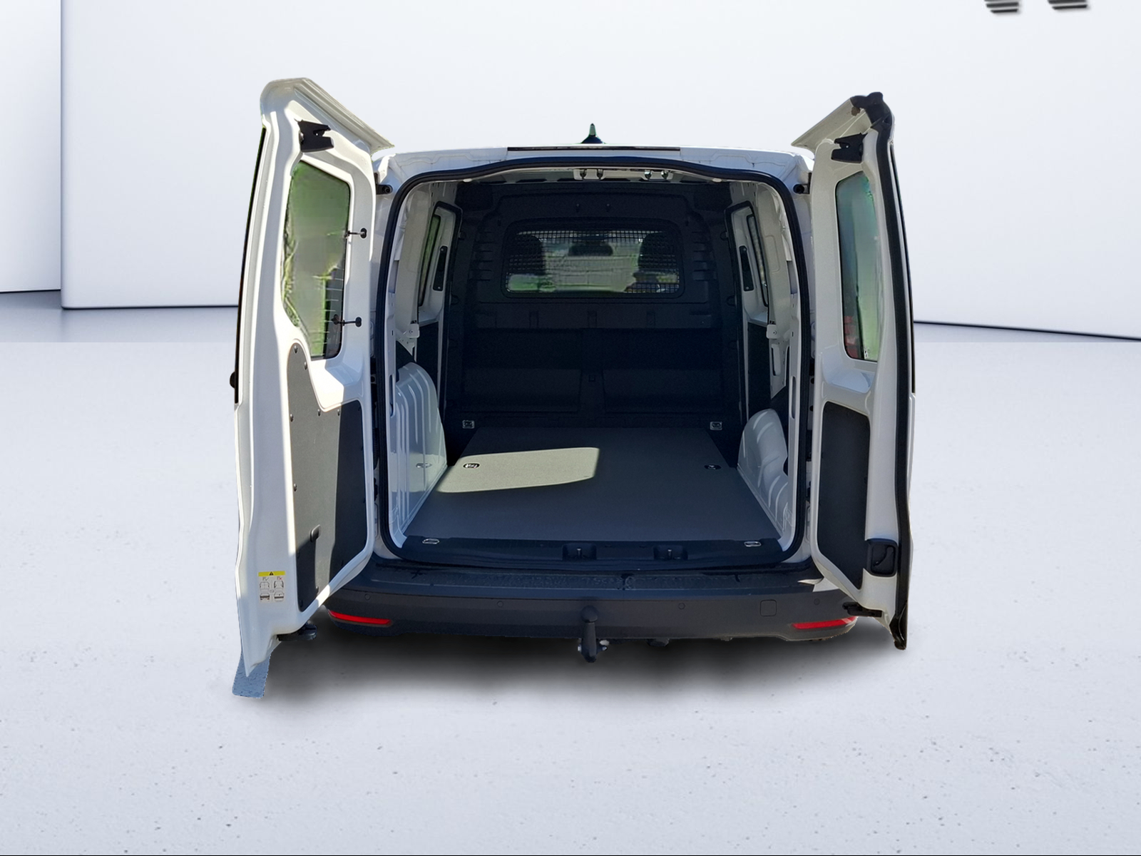 VW Caddy Cargo 2.0TDI Maxi 4Motion-image-14