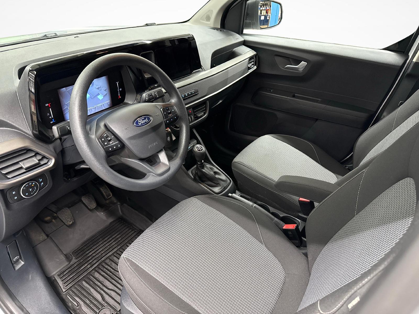 FORD Transit Courier Van 1.0 EcoBoost Trend-image-8