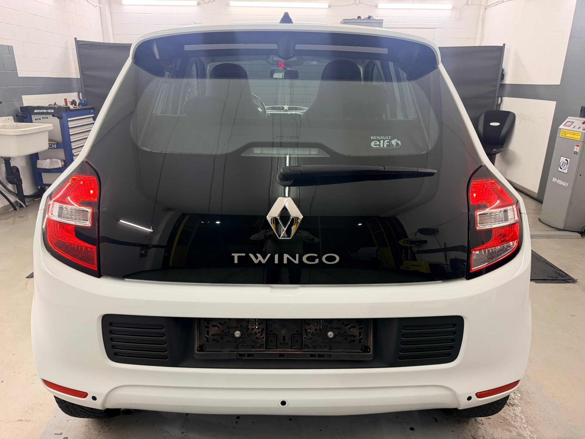 RENAULT Twingo 0.9 Swiss Edition-image-4