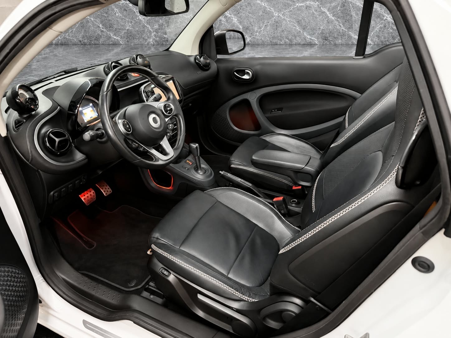SMART fortwo Xclusive BRABUS Style 110 twinmatic-image-20