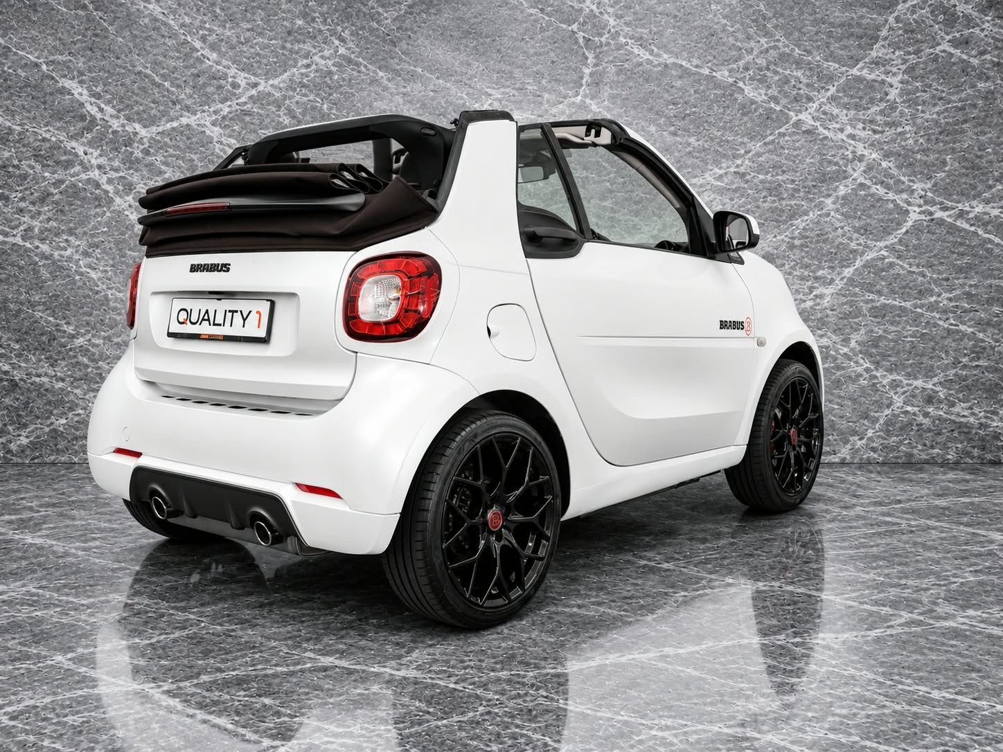 SMART fortwo Xclusive BRABUS Style 110 twinmatic-image-10