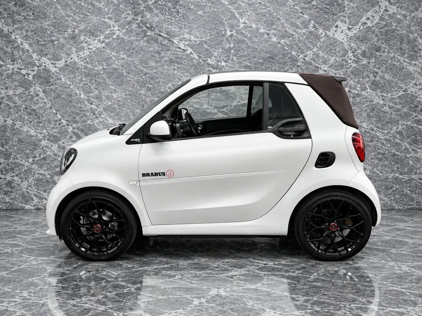 SMART fortwo Xclusive BRABUS Style 110 twinmatic-image-6