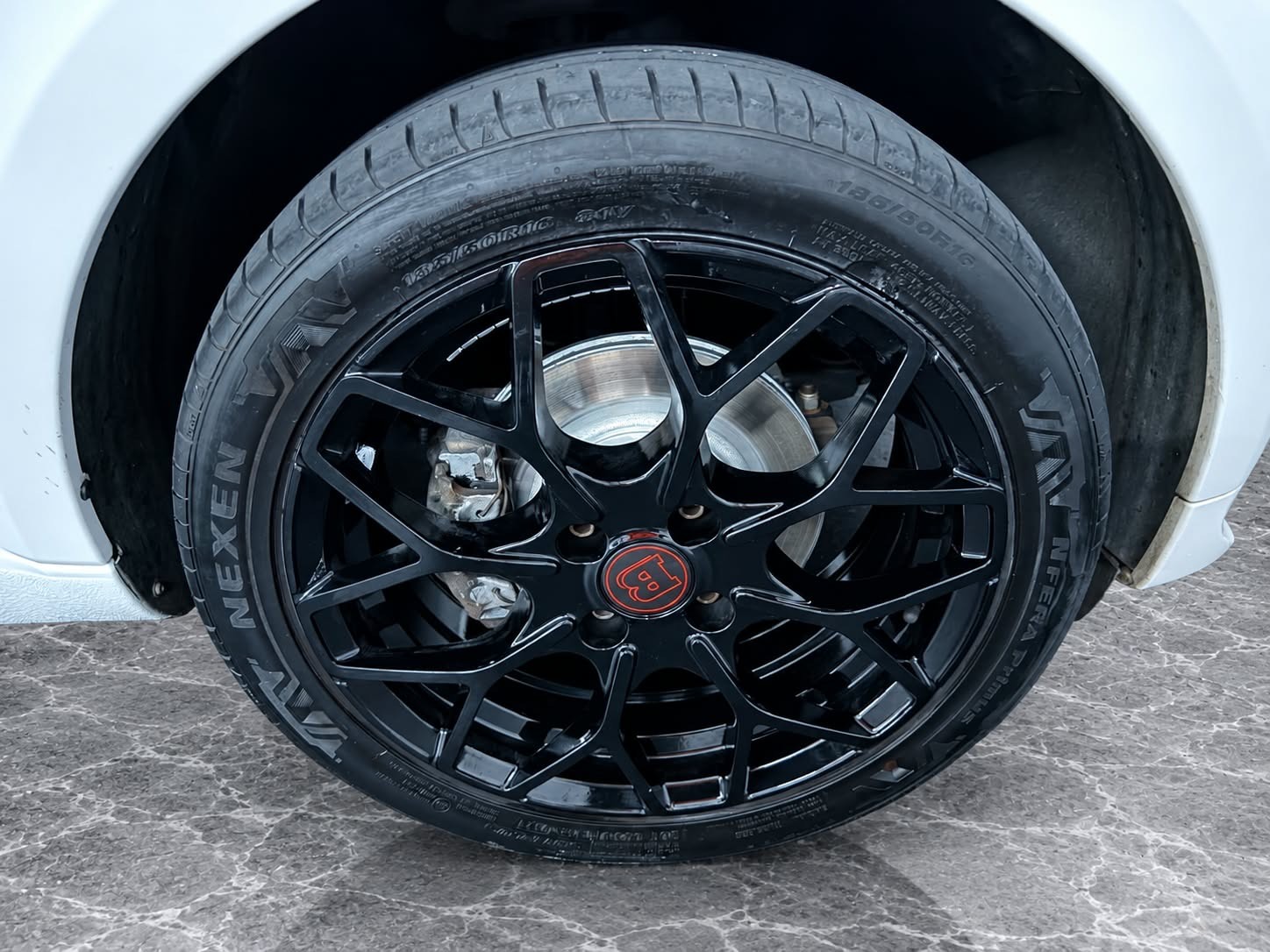 SMART fortwo Xclusive BRABUS Style 110 twinmatic-image-18