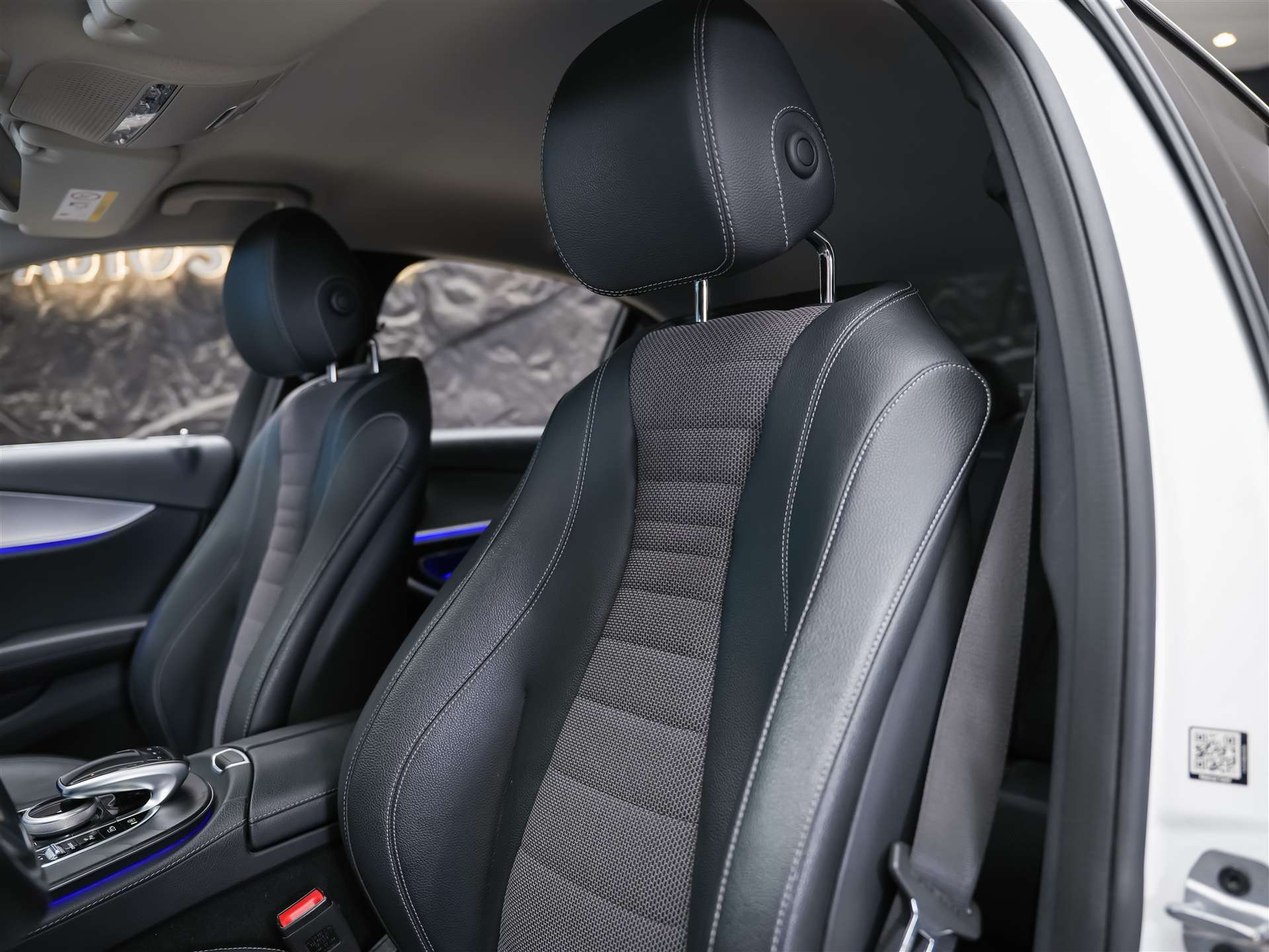 MERCEDES-BENZ E 220 d AMG Line 9G-Tronic *360° Kamera*Assistenten*Ambientebeleuchtung*-image-10