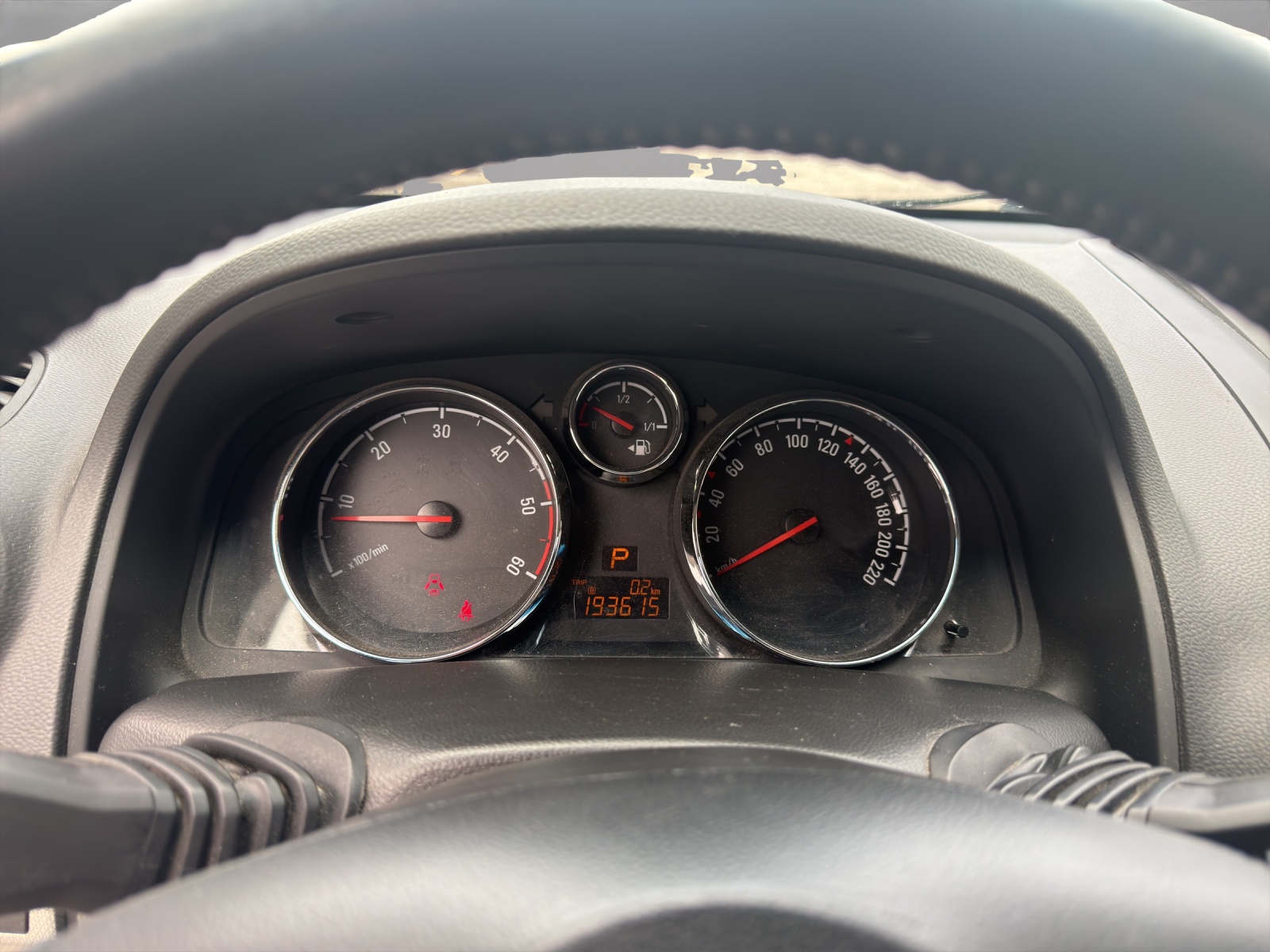 OPEL Antara 2.2 CDTi Cosmo 4WD Automatic-image-12