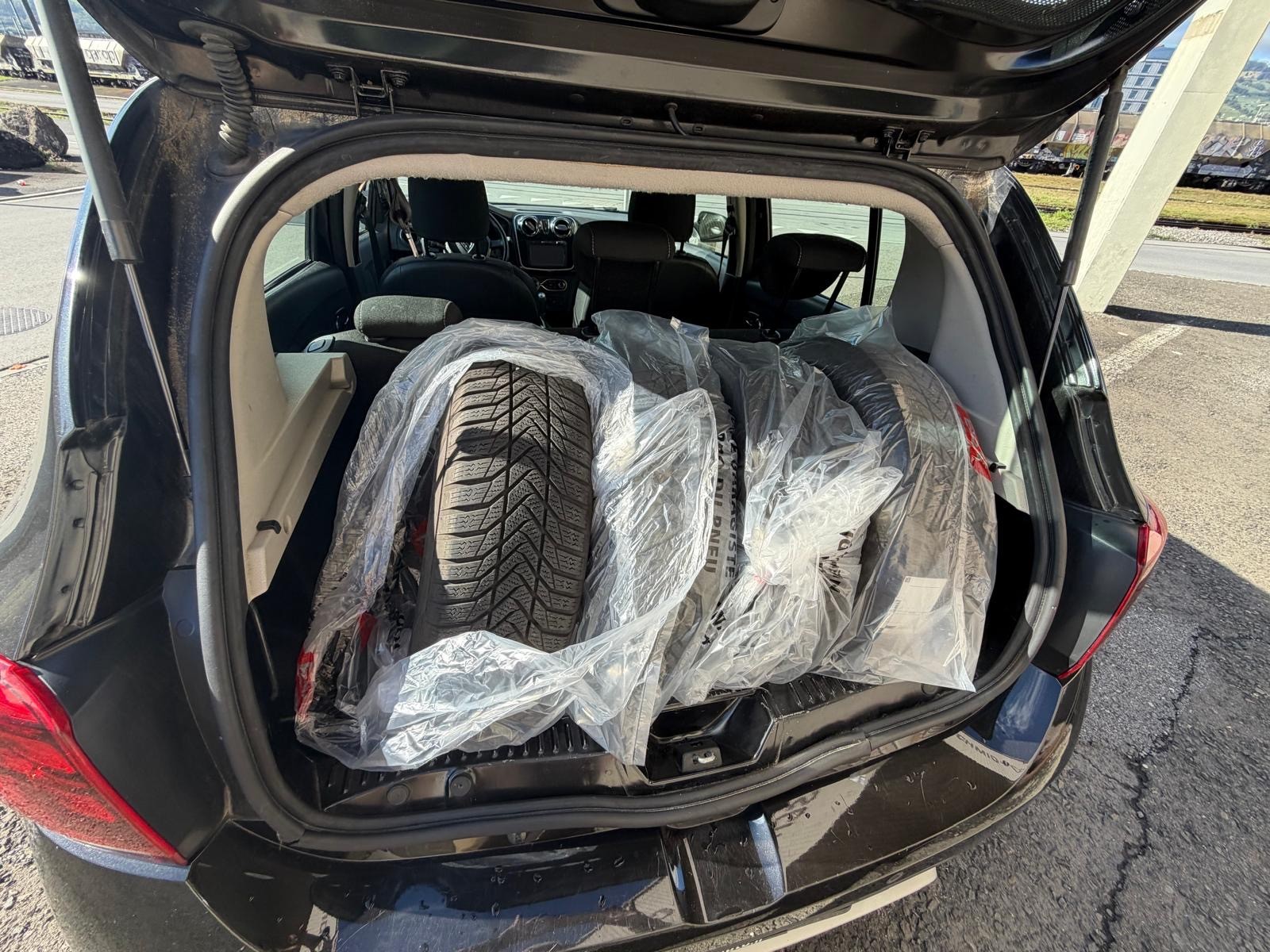 DACIA Sandero TCe 90 Stepway Unlimited 2-image-12