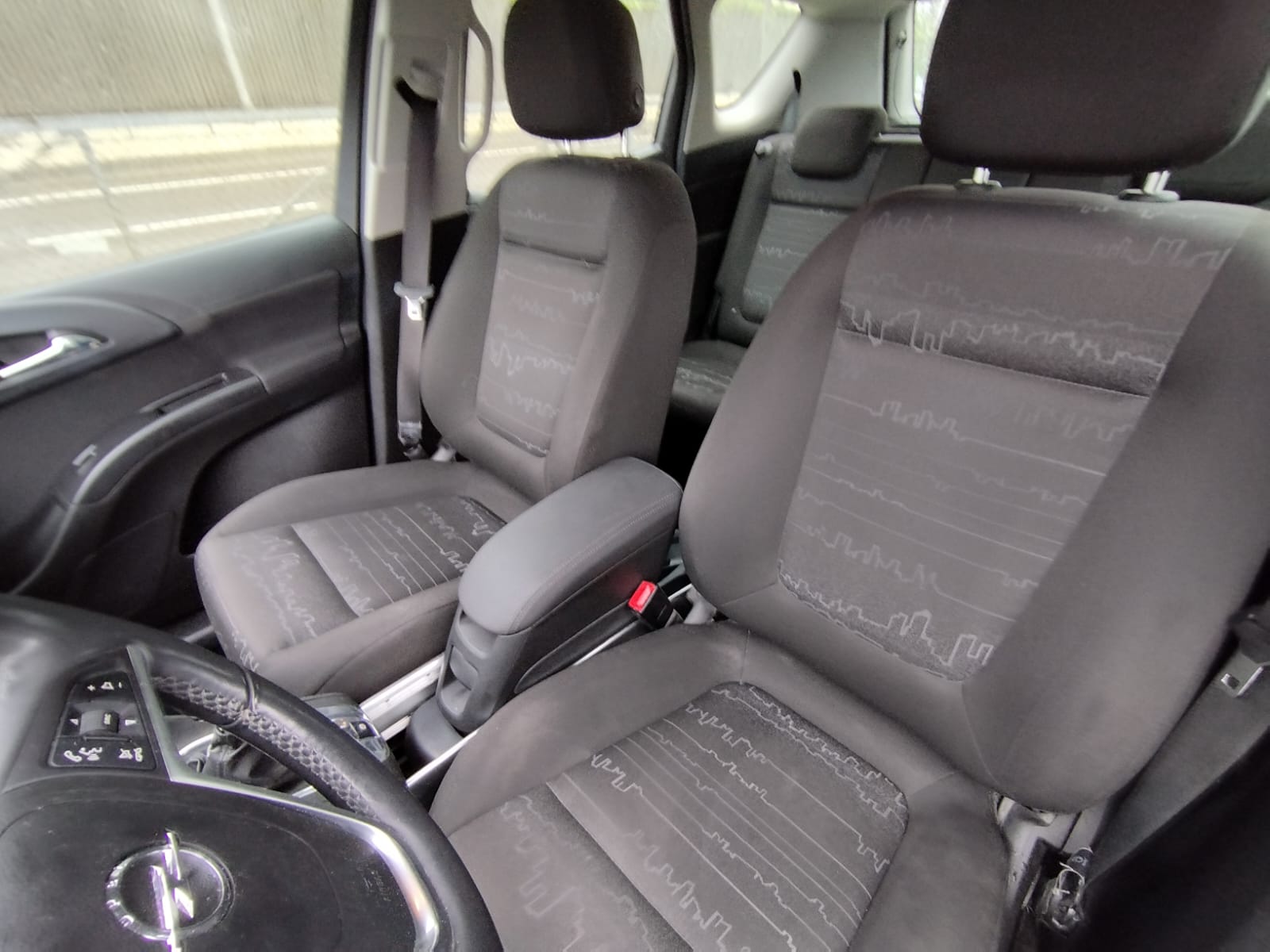 OPEL Meriva 1.4 Turbo-image-9