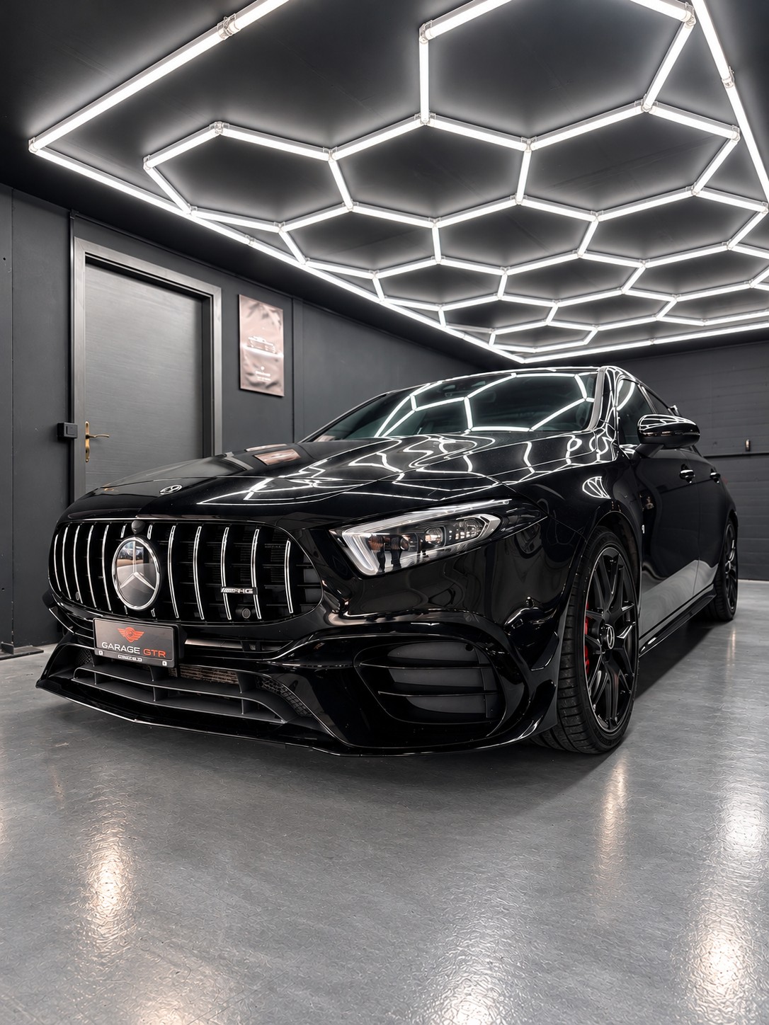 MERCEDES-BENZ A 45 S AMG 4Matic+ Edition 1 Speedshift-image-0
