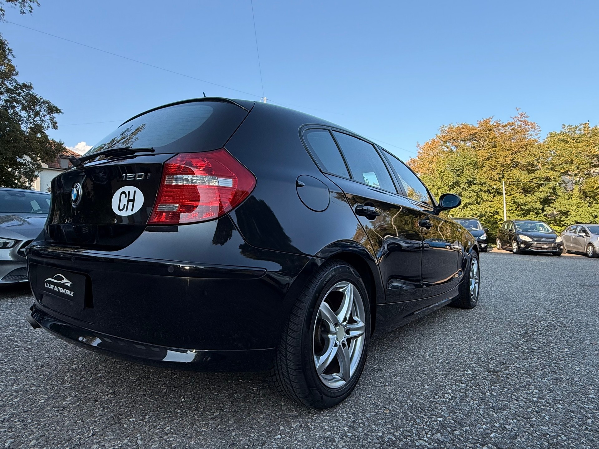 BMW 120i Steptronic-image-8
