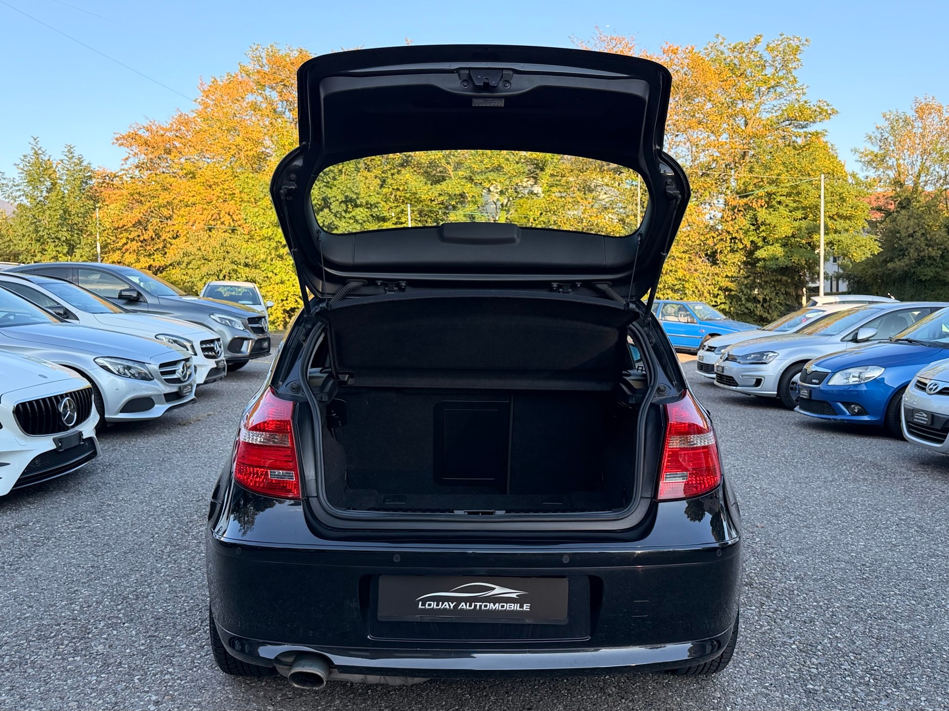 BMW 120i Steptronic-image-13