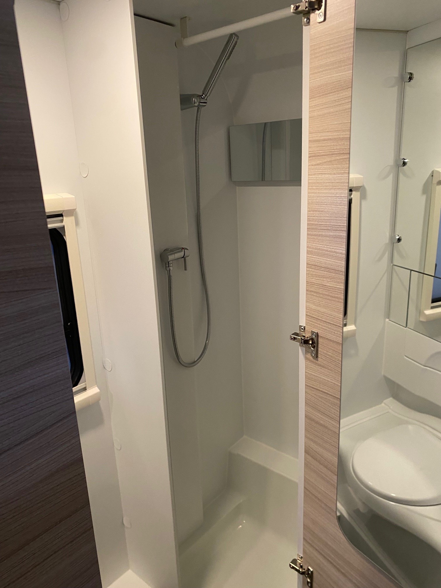 ADRIA ALTEA 552 PK P2 SWISS EDITION-image-9