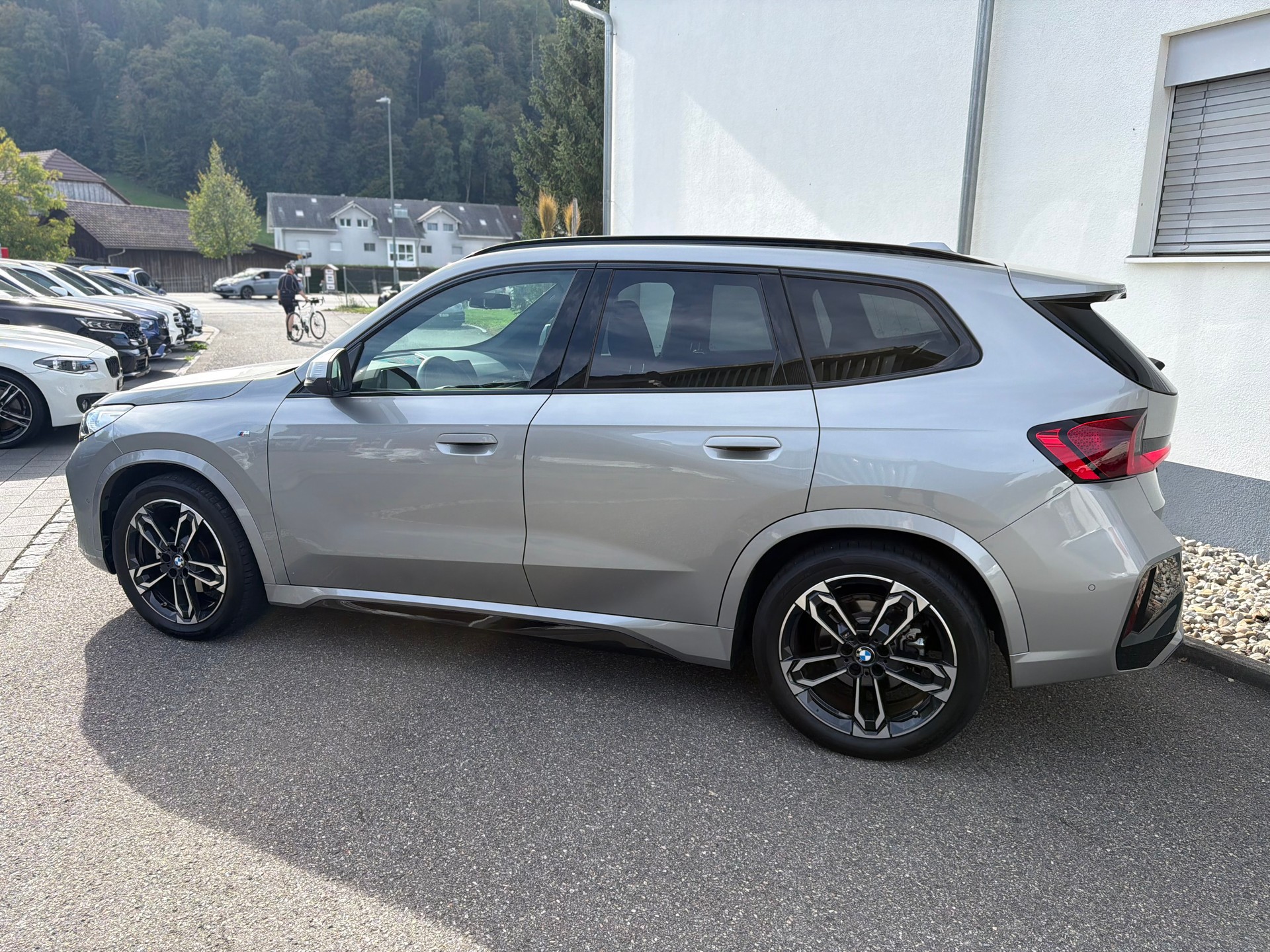 BMW X1 xDrive 20d 48V M Sport-image-12