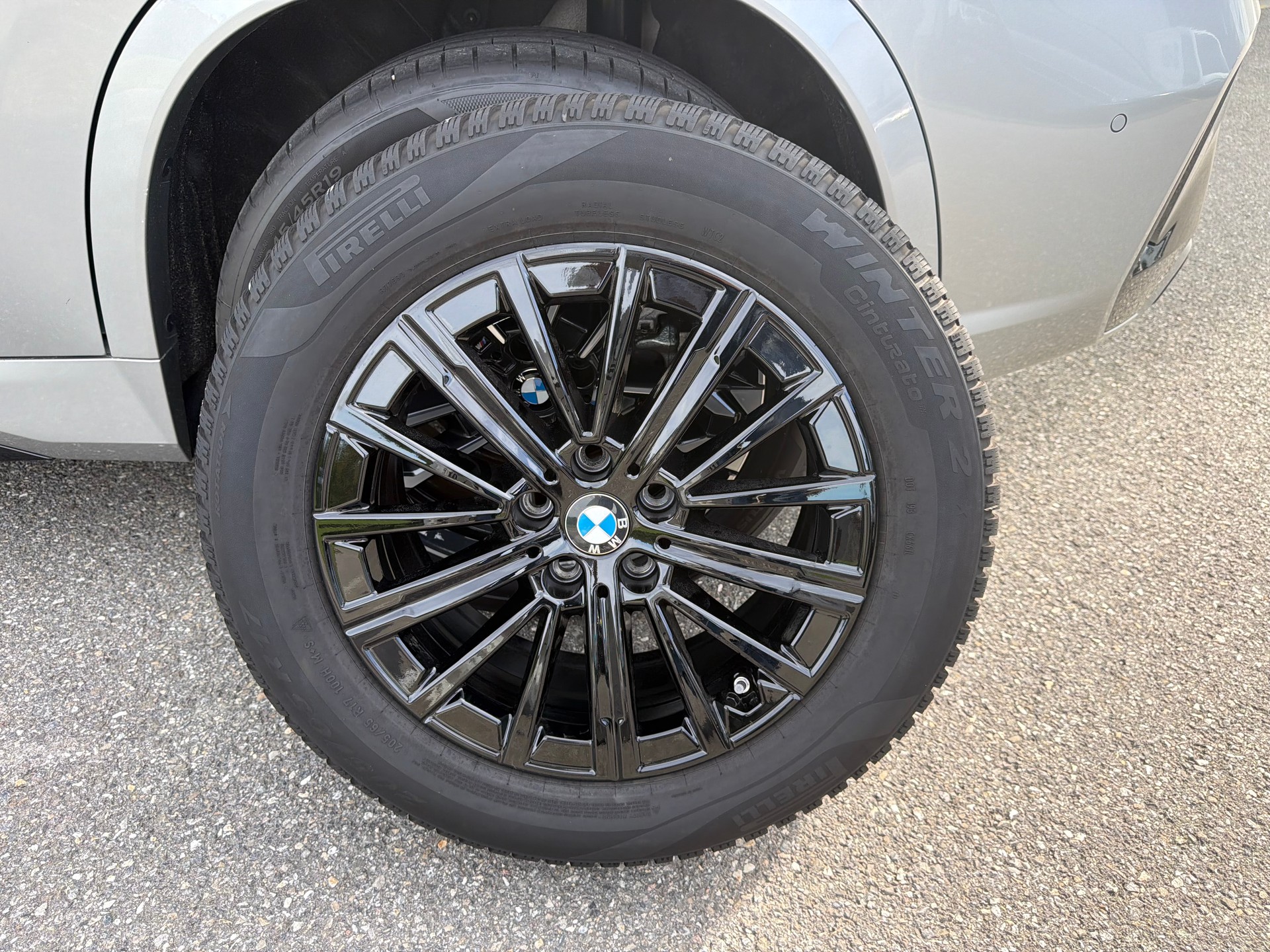 BMW X1 xDrive 20d 48V M Sport-image-28