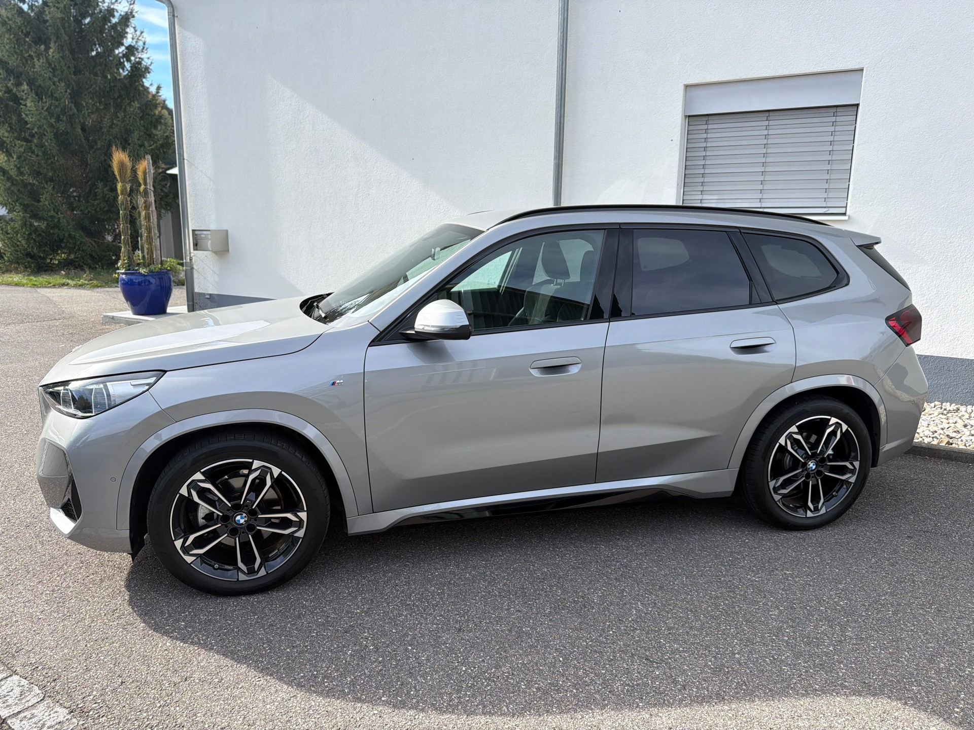 BMW X1 xDrive 20d 48V M Sport-image-11