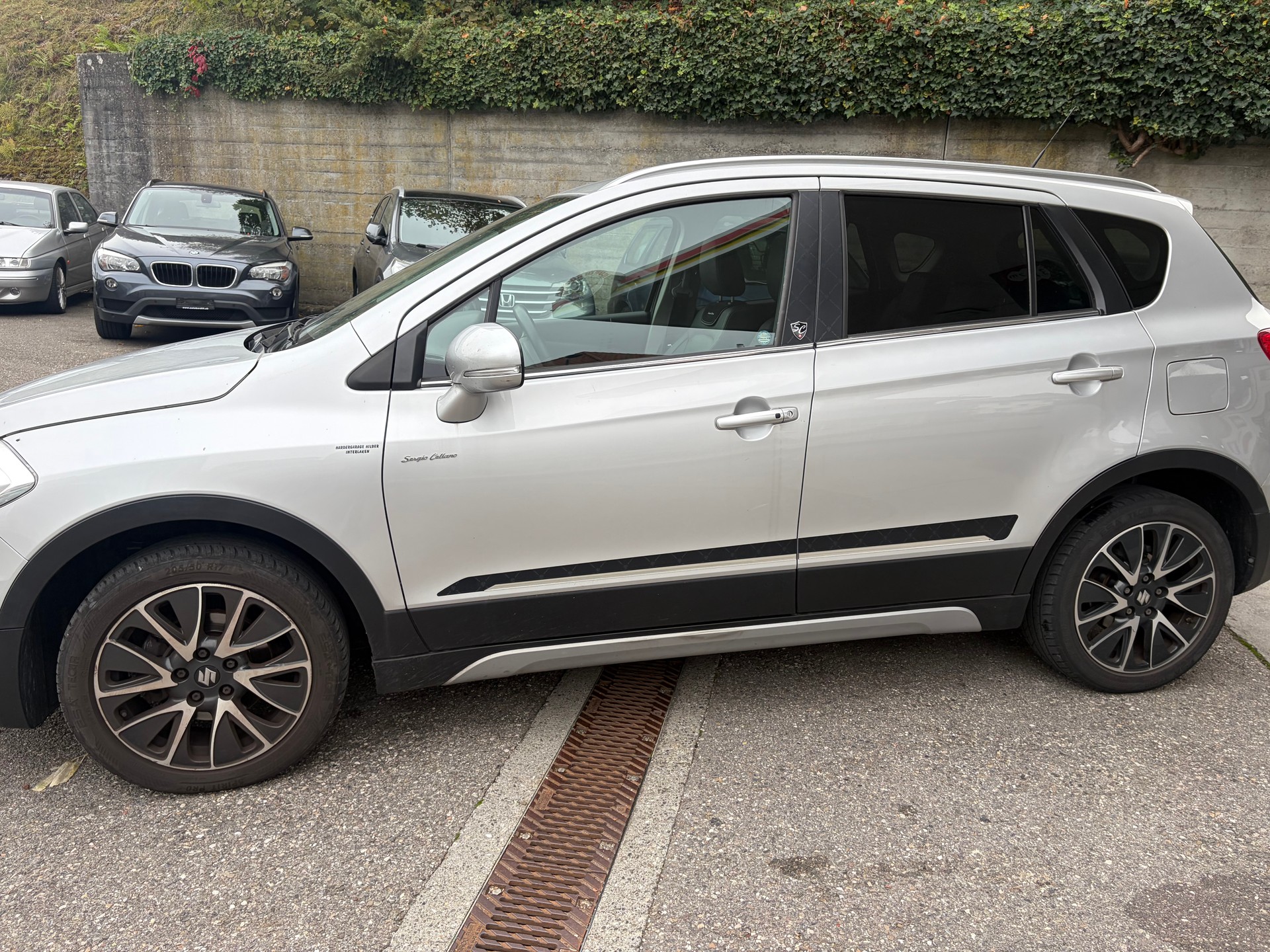 SUZUKI SX4 S-Cross 1.6 TD Sergio Cellano Top 4WD-image-3