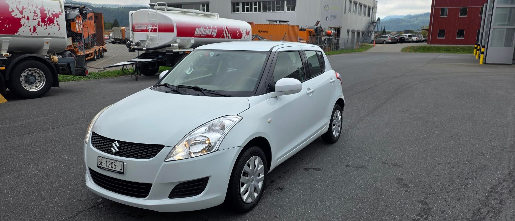 Car photo
