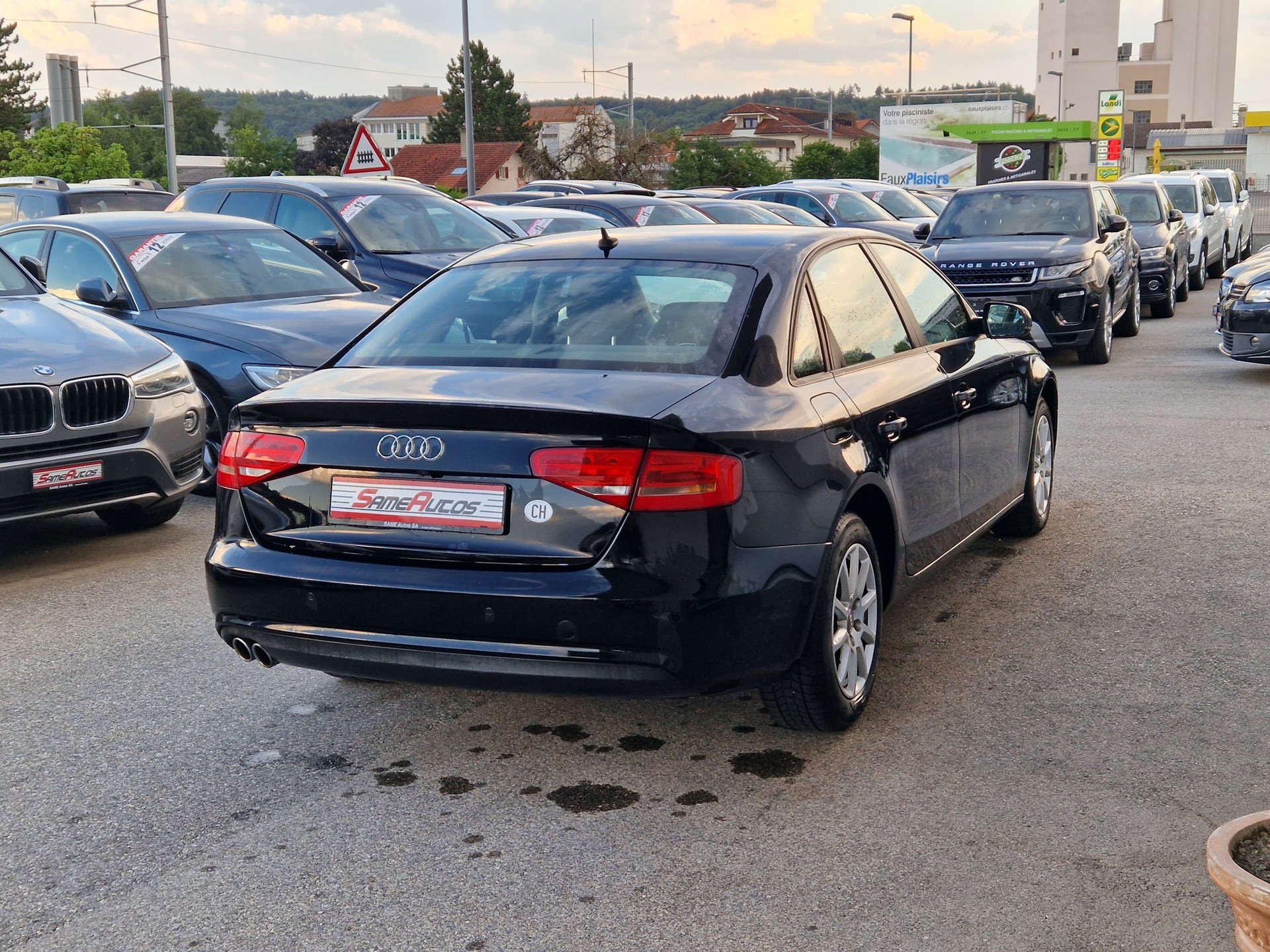 AUDI A4 2.0 TDI-image-1
