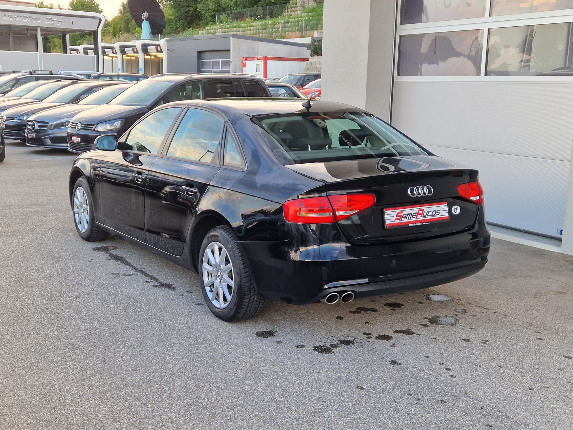 AUDI A4 2.0 TDI-image-3