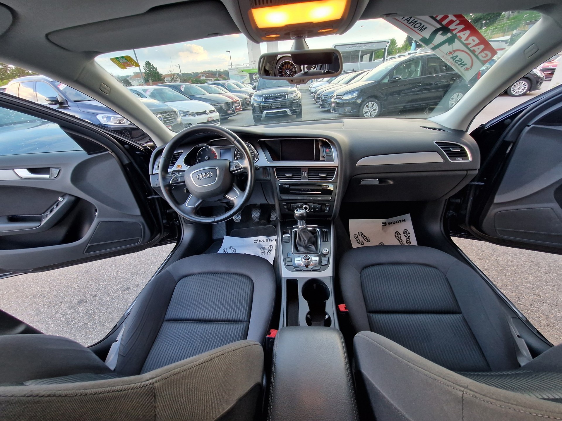AUDI A4 2.0 TDI-image-8