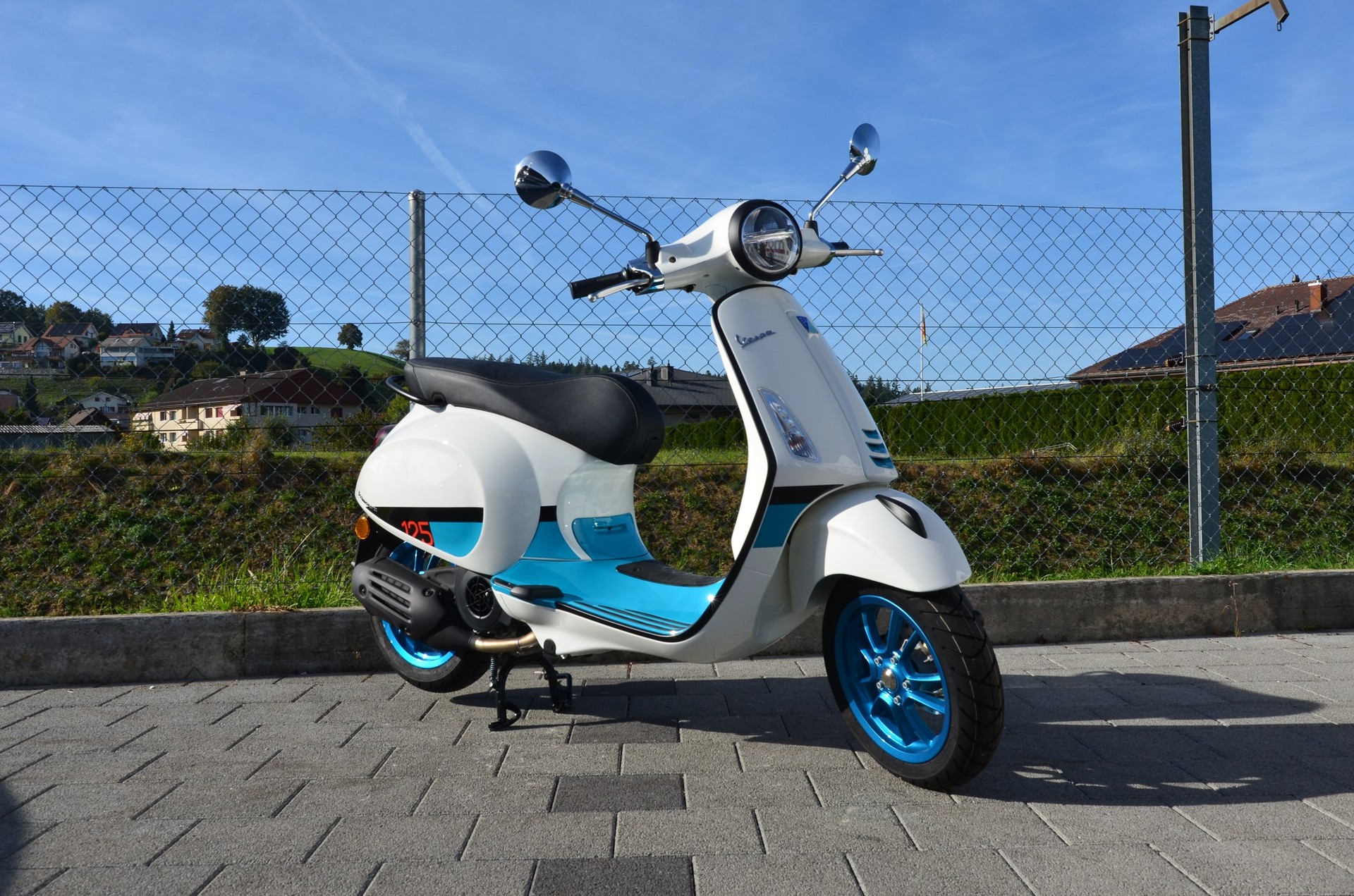 PIAGGIO Vespa 125 Primavera ABS Color Vibes-showroom-element-2