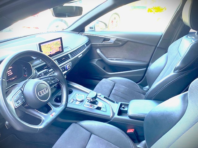 AUDI S4 Avant 3.0 V6 TFSI quattro S-Tronic-image-5