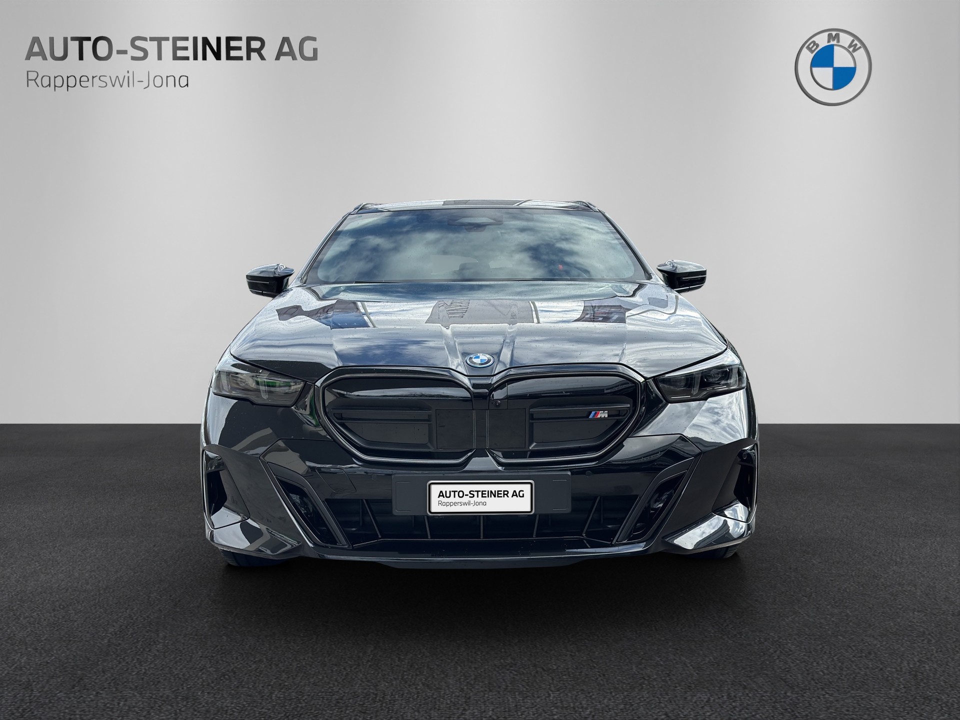 BMW i5 M60 Touring M Sport Pro-image-7