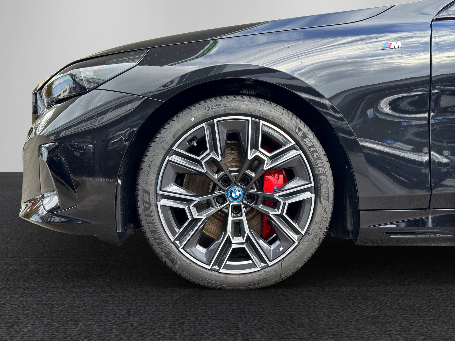 BMW i5 M60 Touring M Sport Pro-image-8
