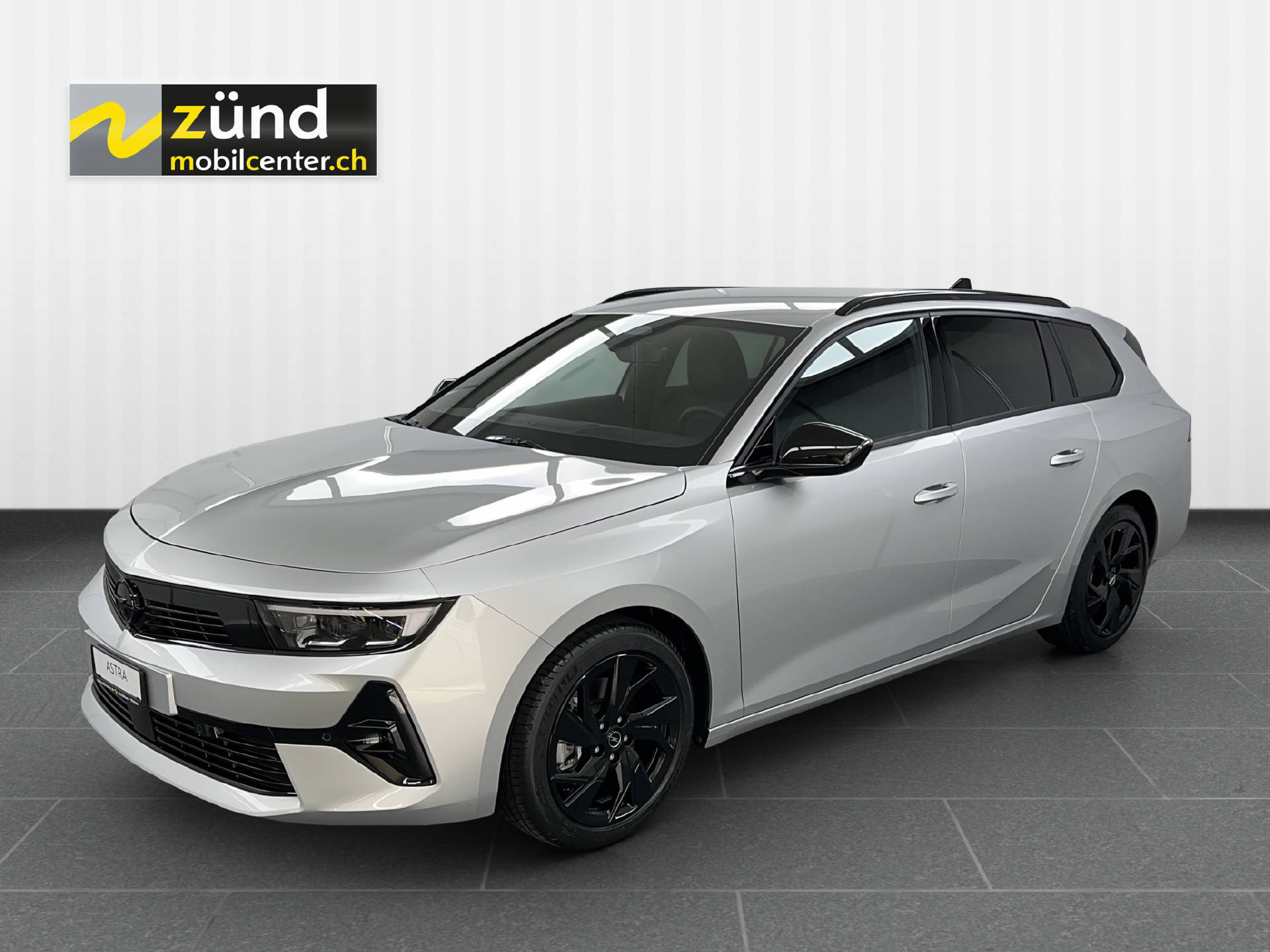 OPEL Astra Sports Tourer 1.2 T 130 GS-image-0